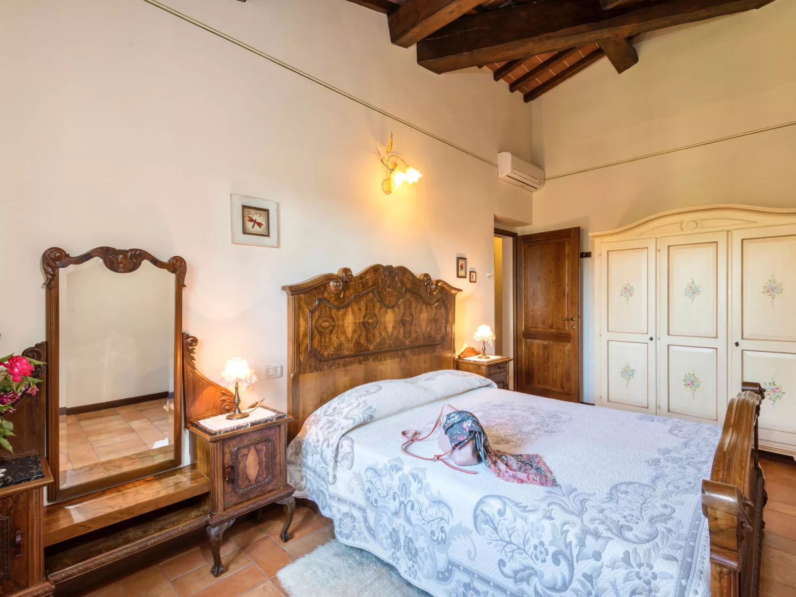 Casa Graziani-Inside