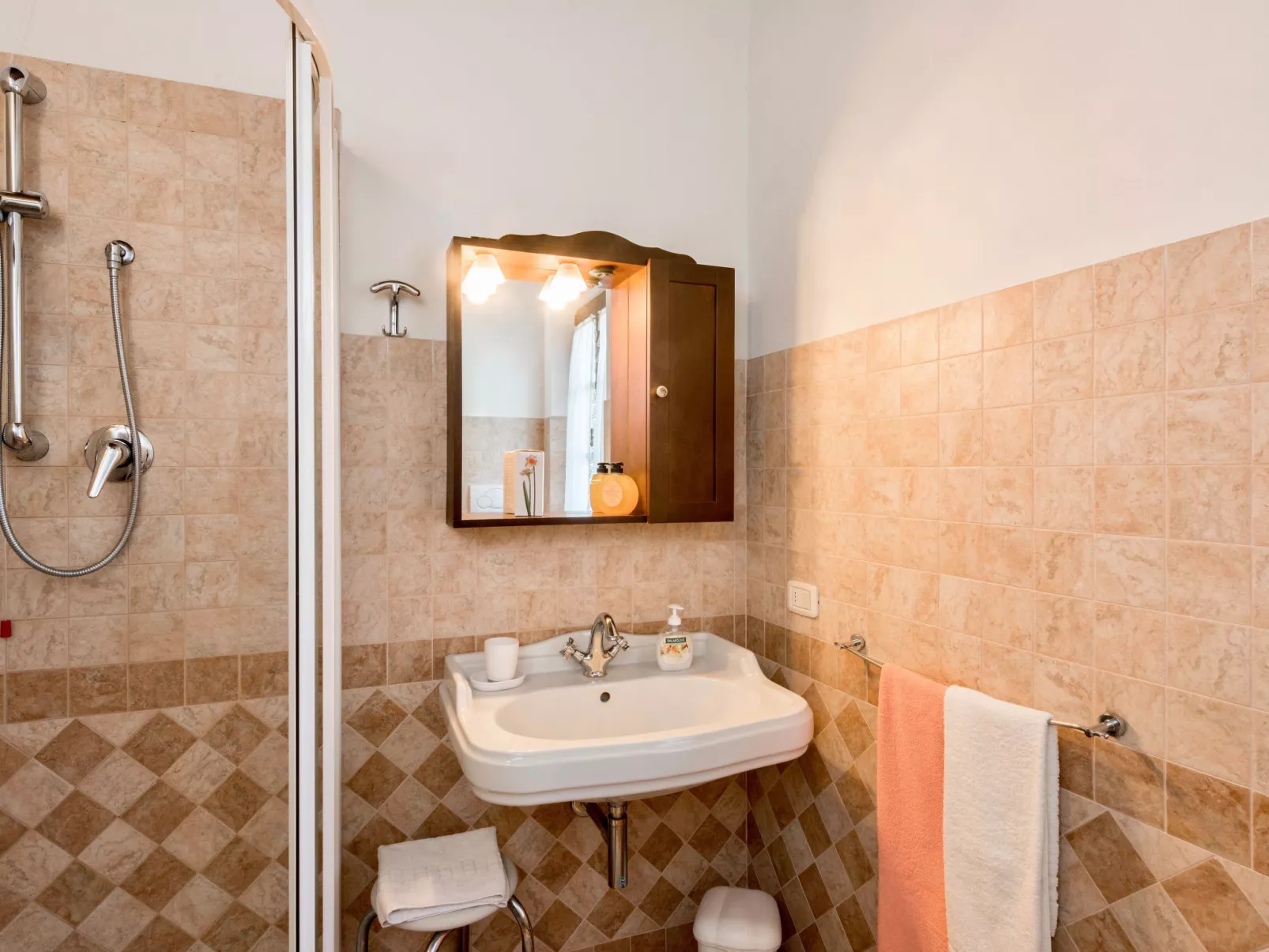Casa Graziani-Inside