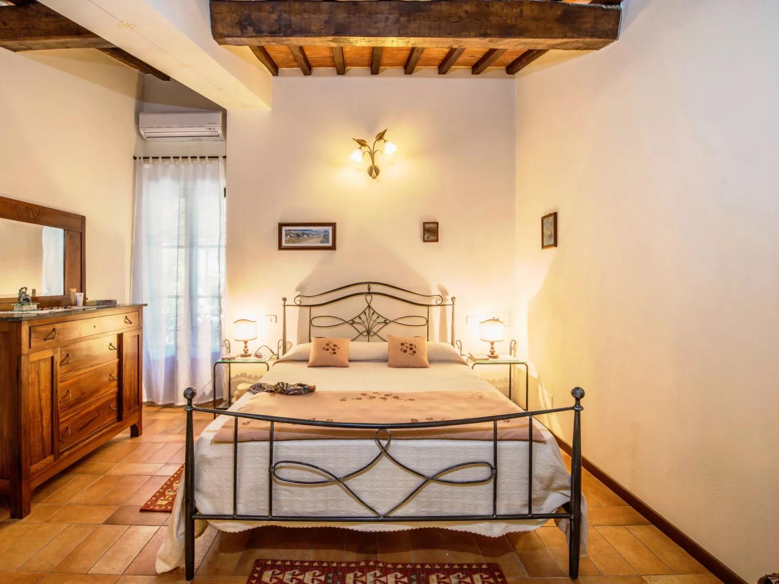 Casa Graziani-Inside