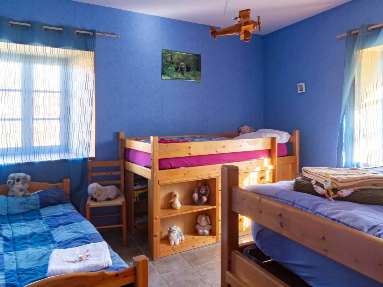 Ferme-Inside