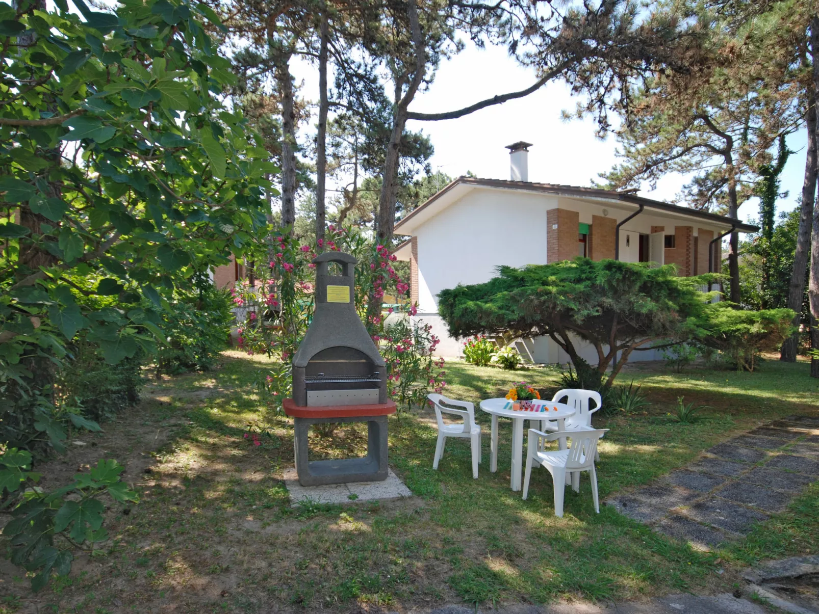 Villaggio Alex-Outside