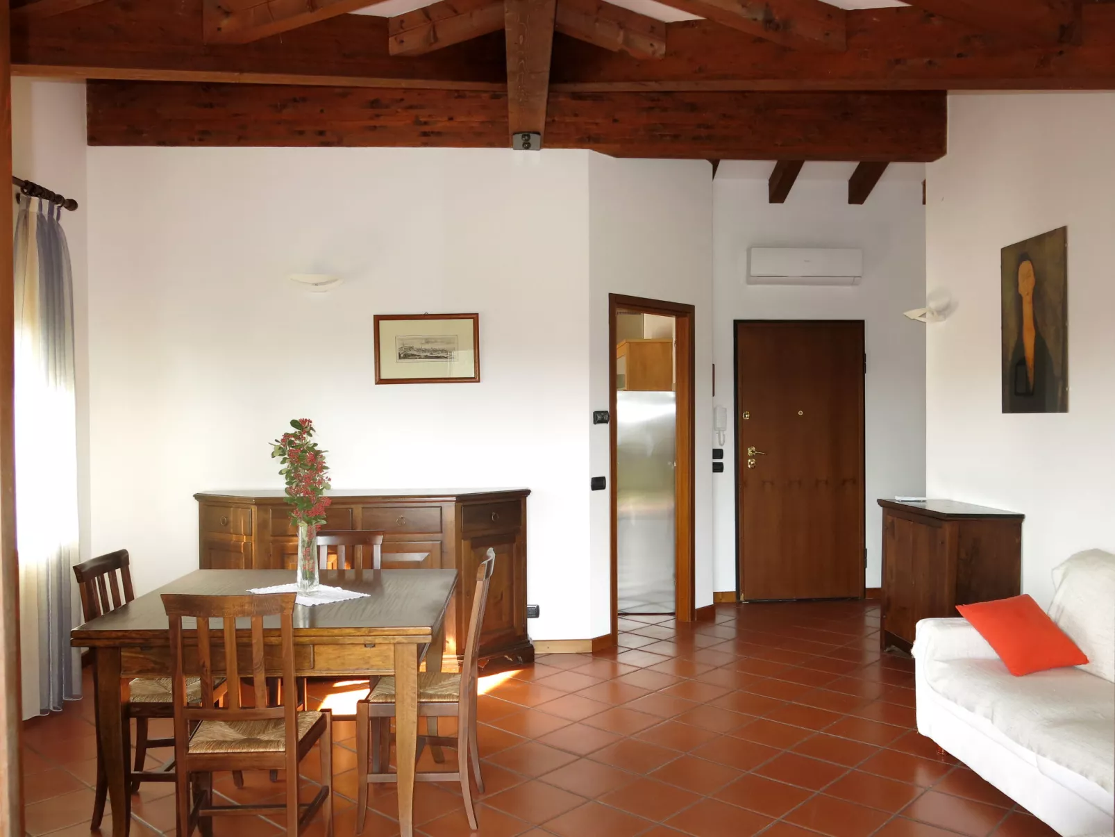 Casa Monte Nero-Inside