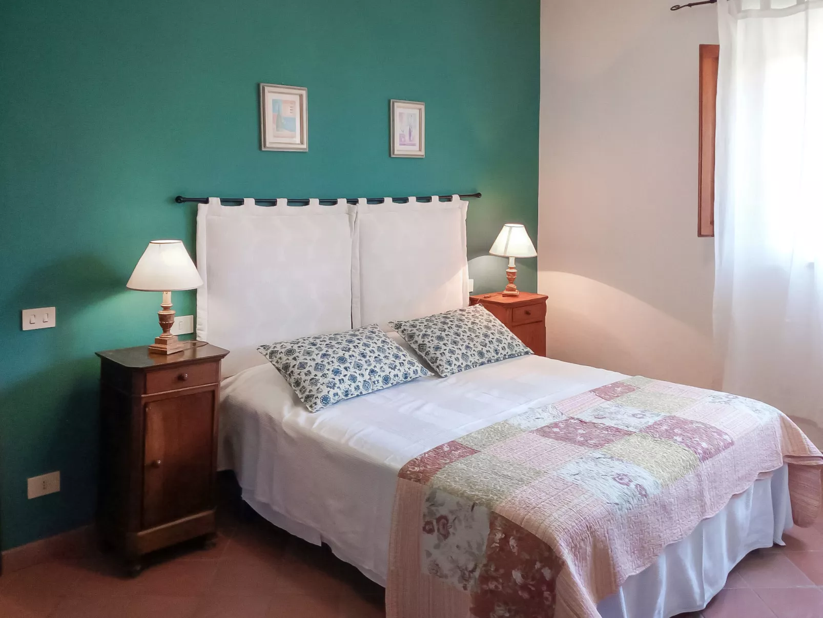 La Collina Fiorita-Inside