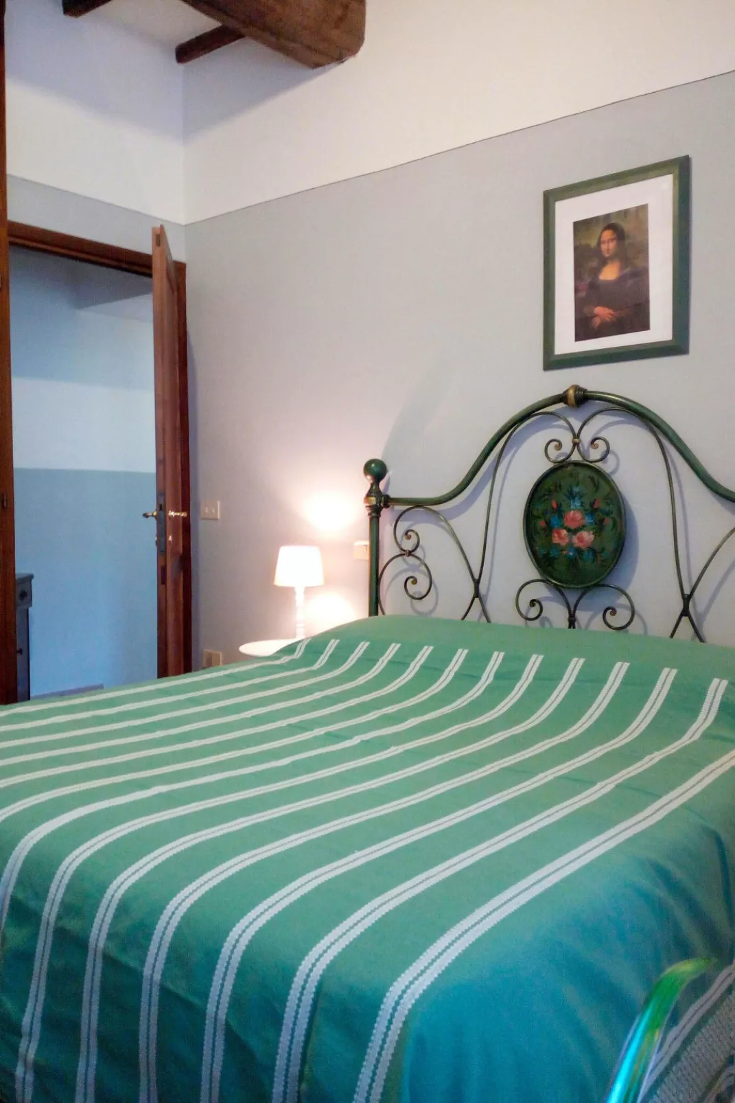 La Collina Fiorita-Inside