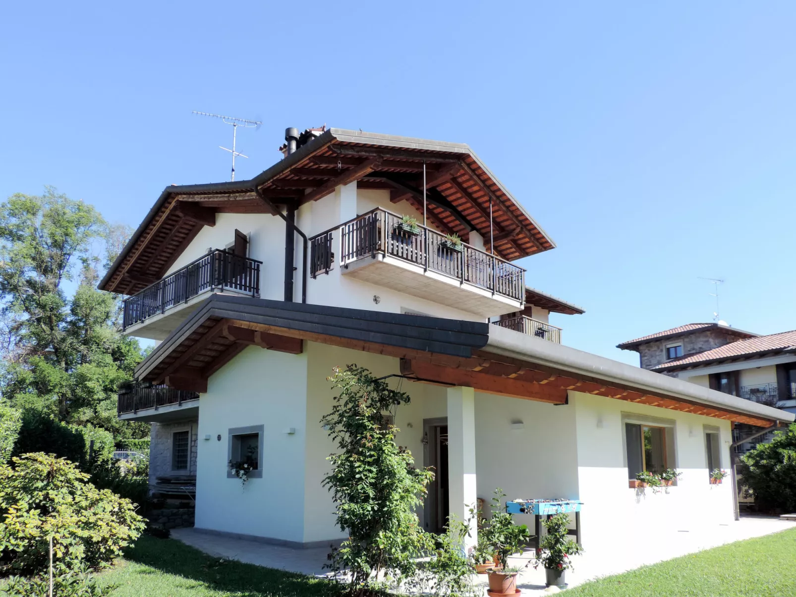 Casa Monte Nero-Outside