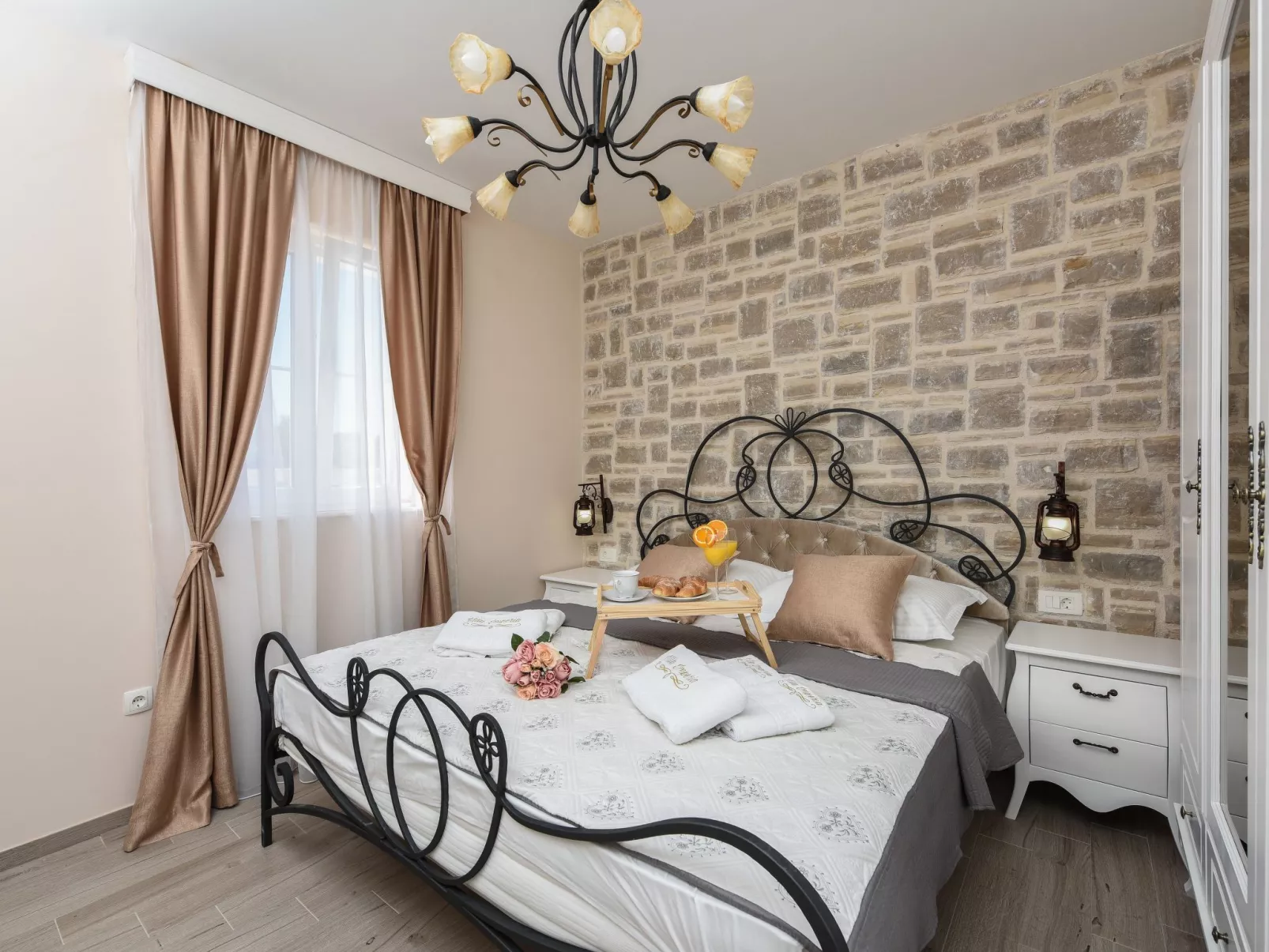Imperia-Inside