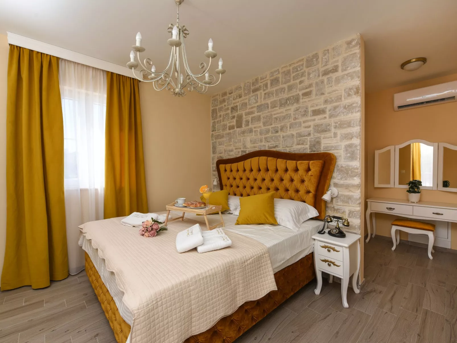 Imperia-Inside