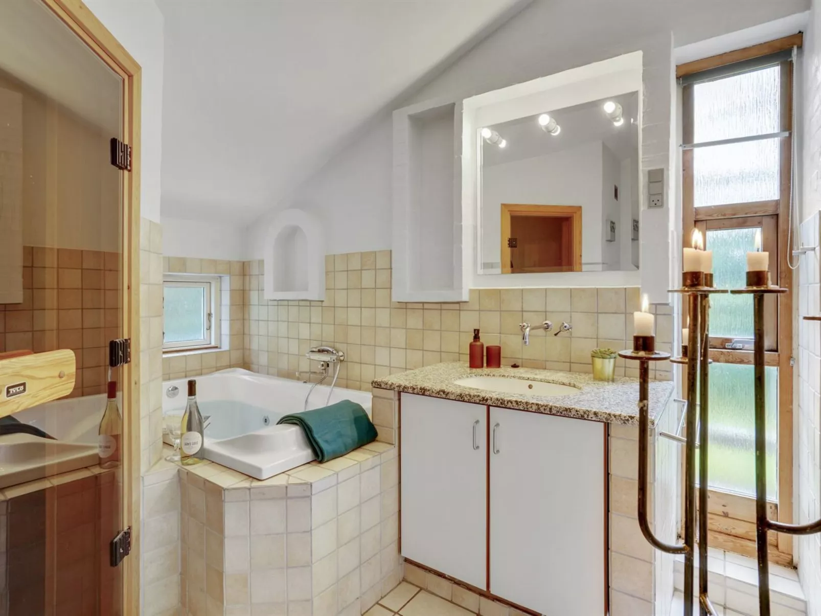 "Fatima" - 800m from the sea-Inside