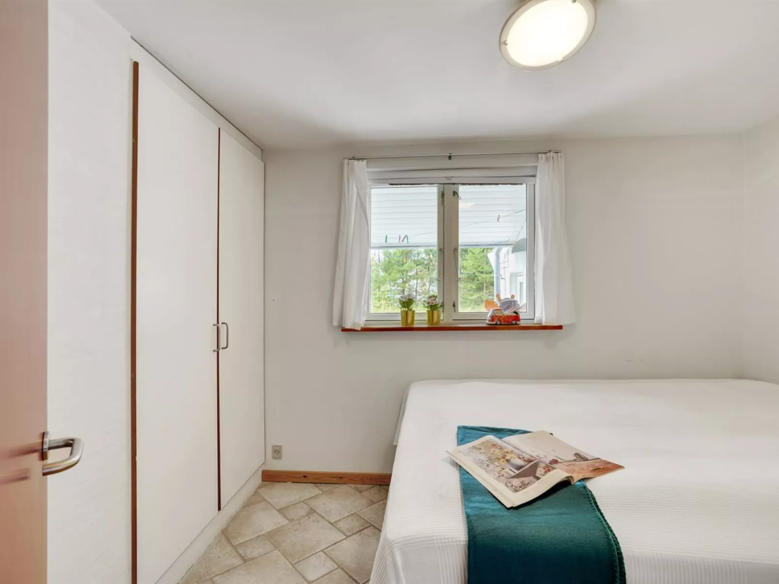 "Fatima" - 800m from the sea-Inside