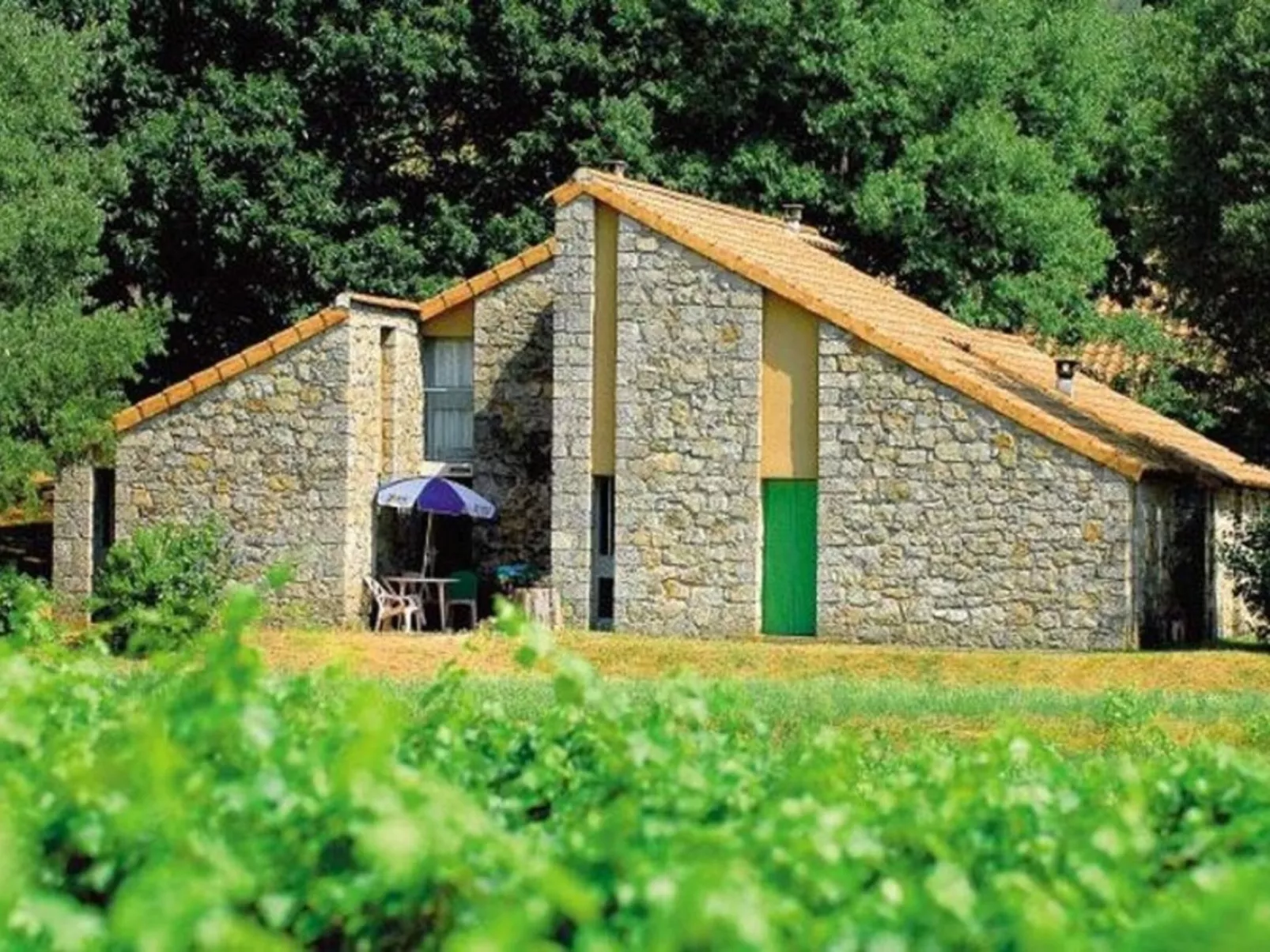 Les Vans-Cottage 3 pièces 6 personnes-Dehors