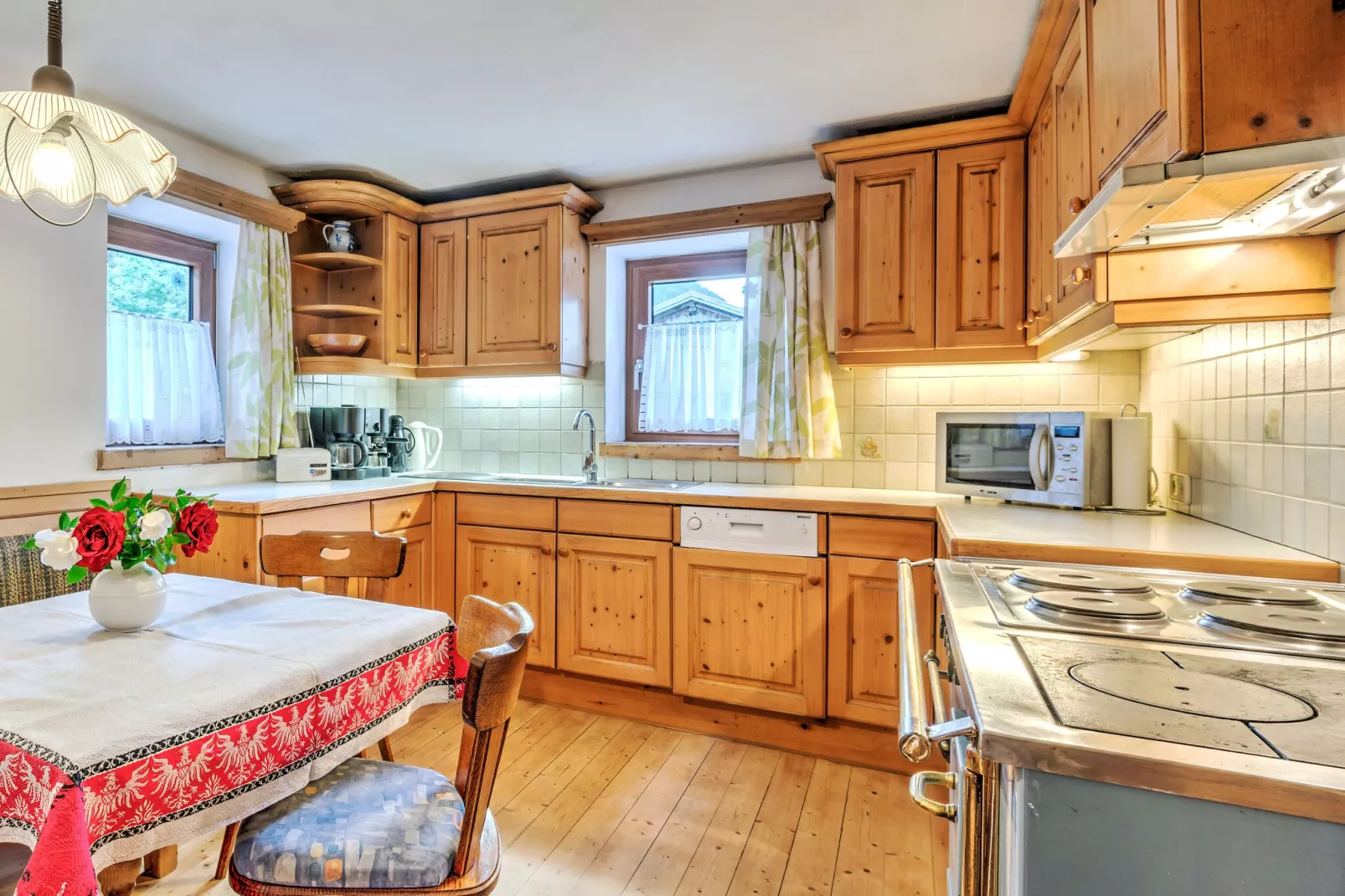 Schmiddle-Kitchen