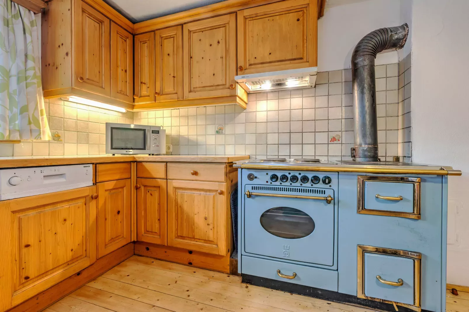 Schmiddle-Kitchen
