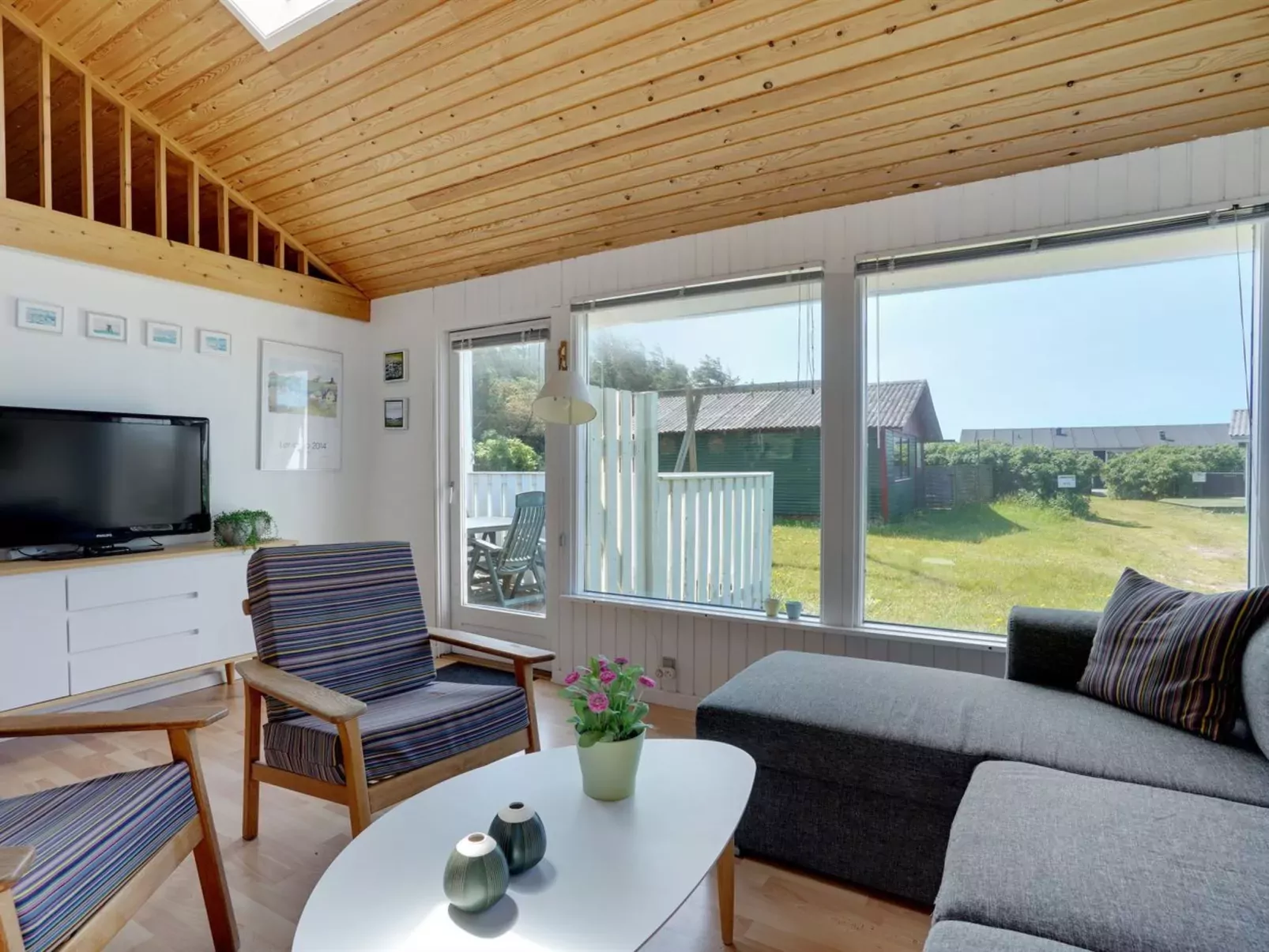 "Soila" - 150m from the sea-Inside