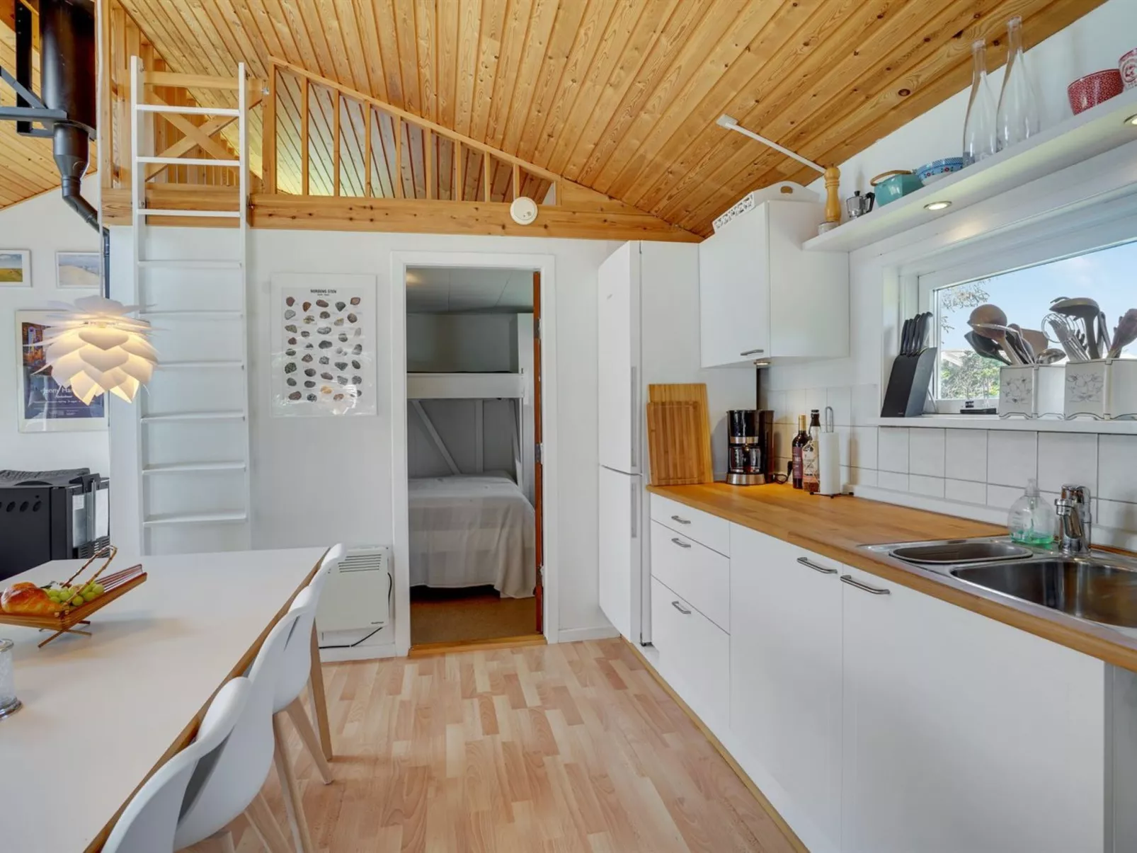 "Soila" - 150m from the sea-Inside