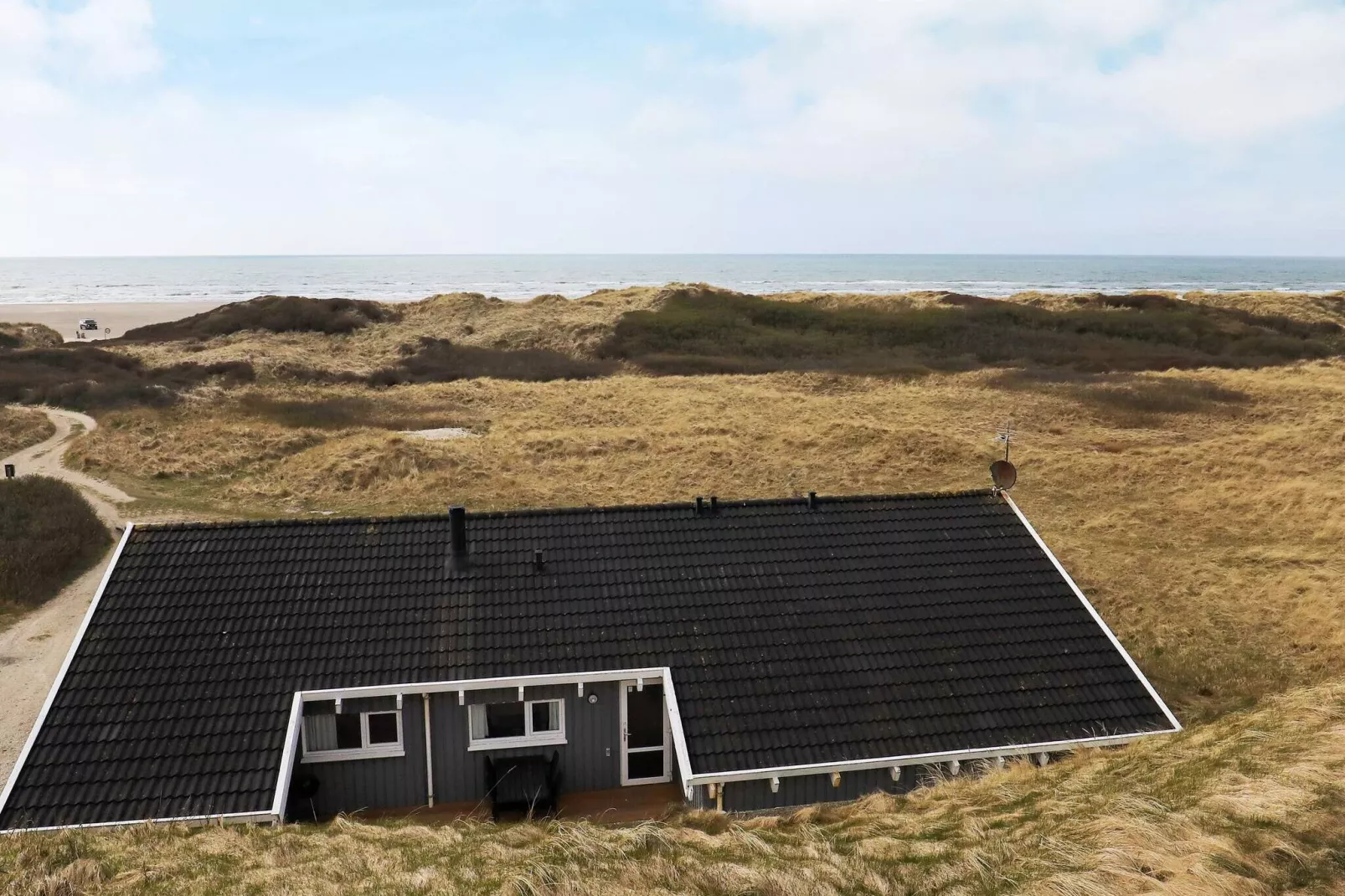 Luxurioses Strandhaus mit Pool -- By Traum Ferienwohnungen