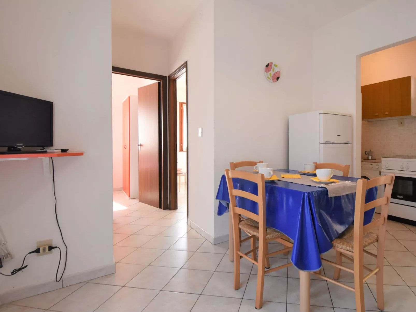 Casa Daniela-Inside