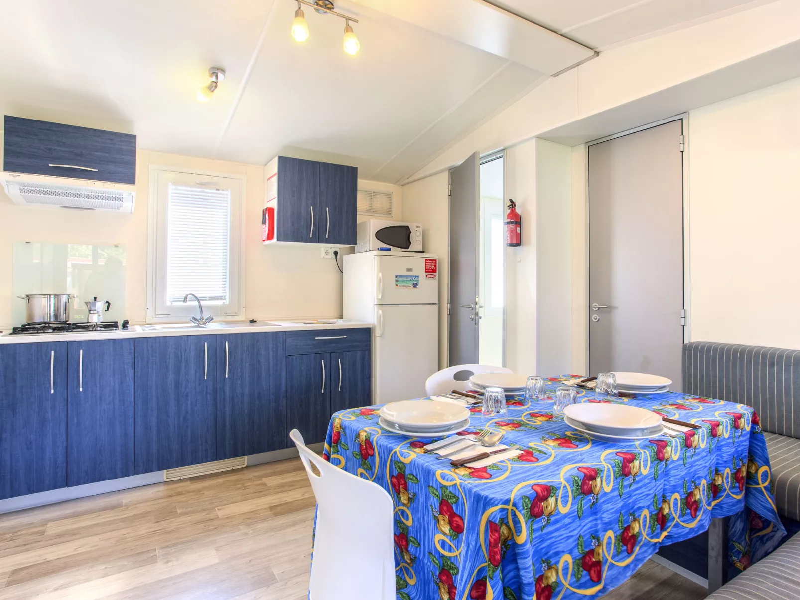 Rosapineta Sud-Drinnen