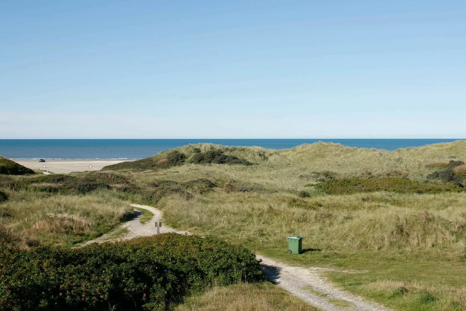 Luxurioses Strandhaus mit Pool -- By Traum Ferienwohnungen
