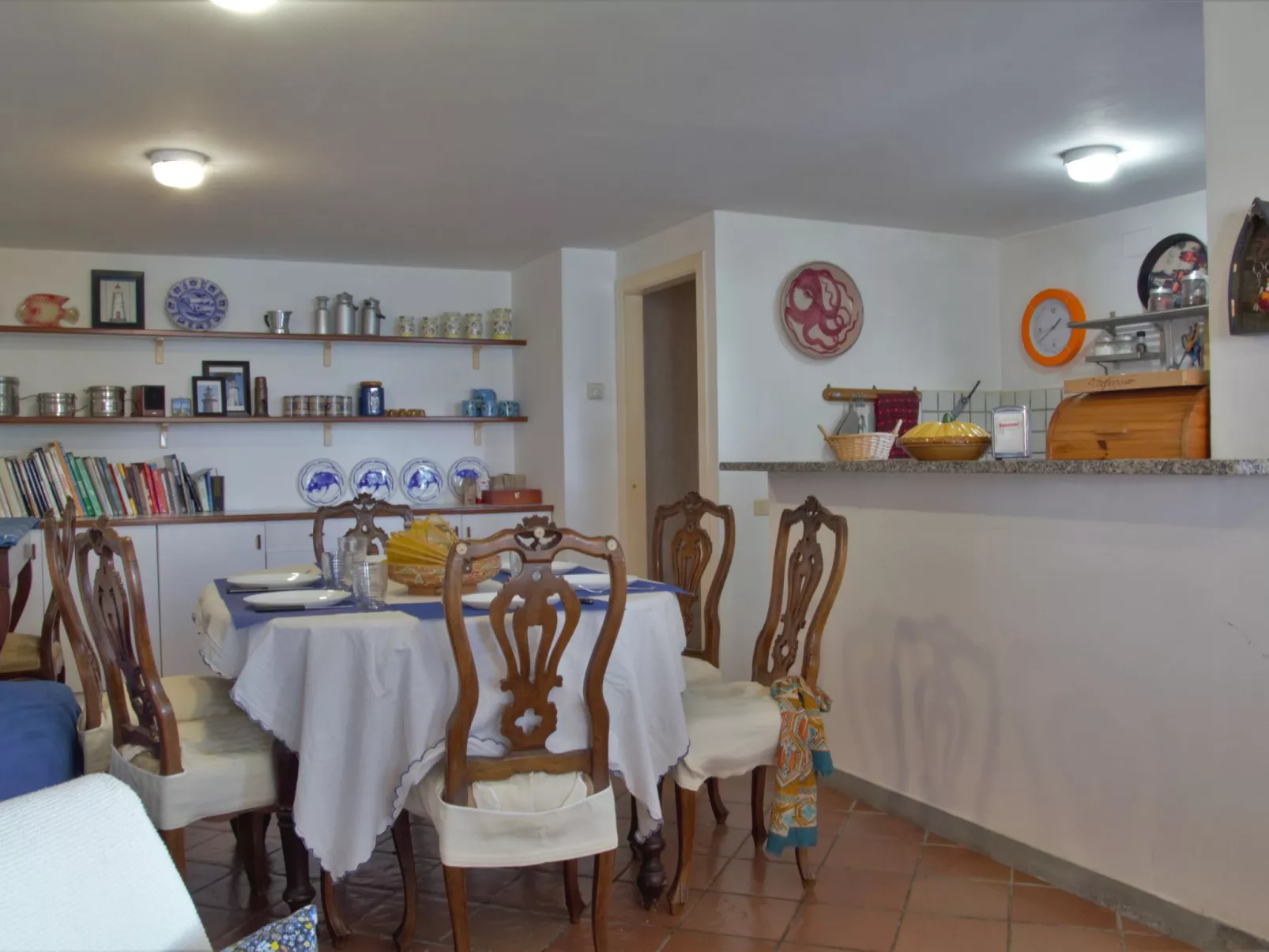 Tondini-Inside