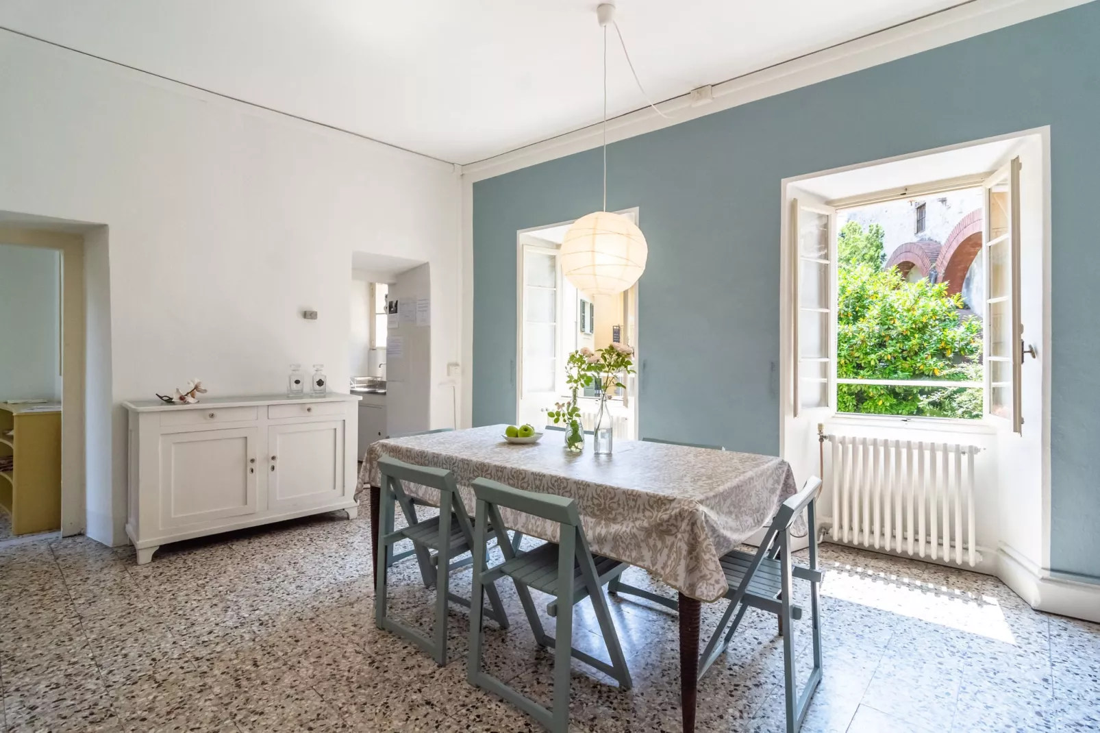 Ai Ronchi-Dining room
