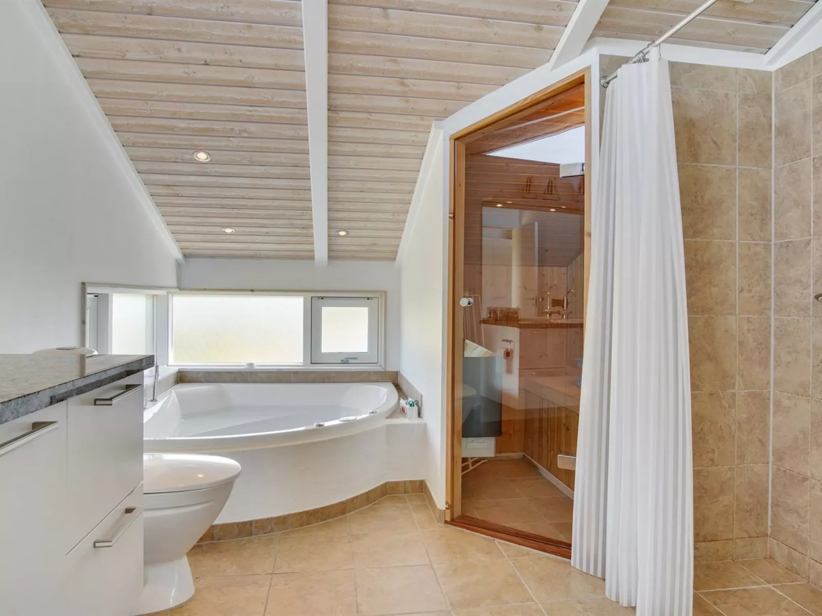 "Welma" - 500m from the sea-Inside