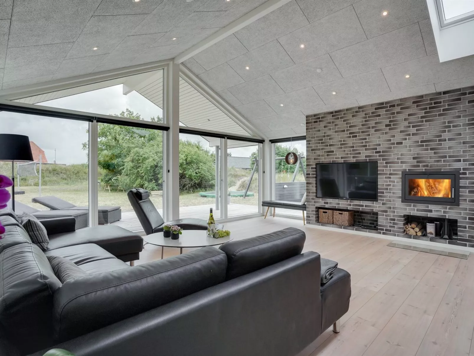 "Fenno" - 900m from the sea-Inside