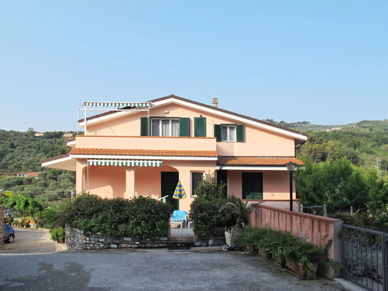 La Colombera-Outside