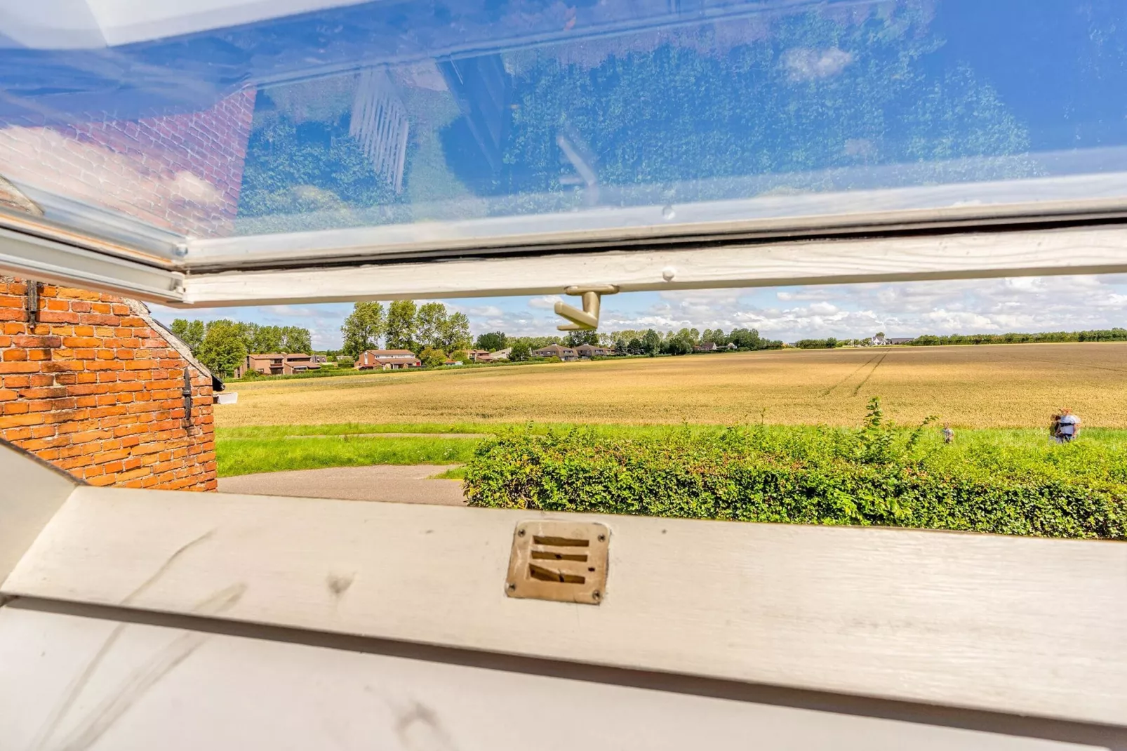 't Schuurtje-View summer
