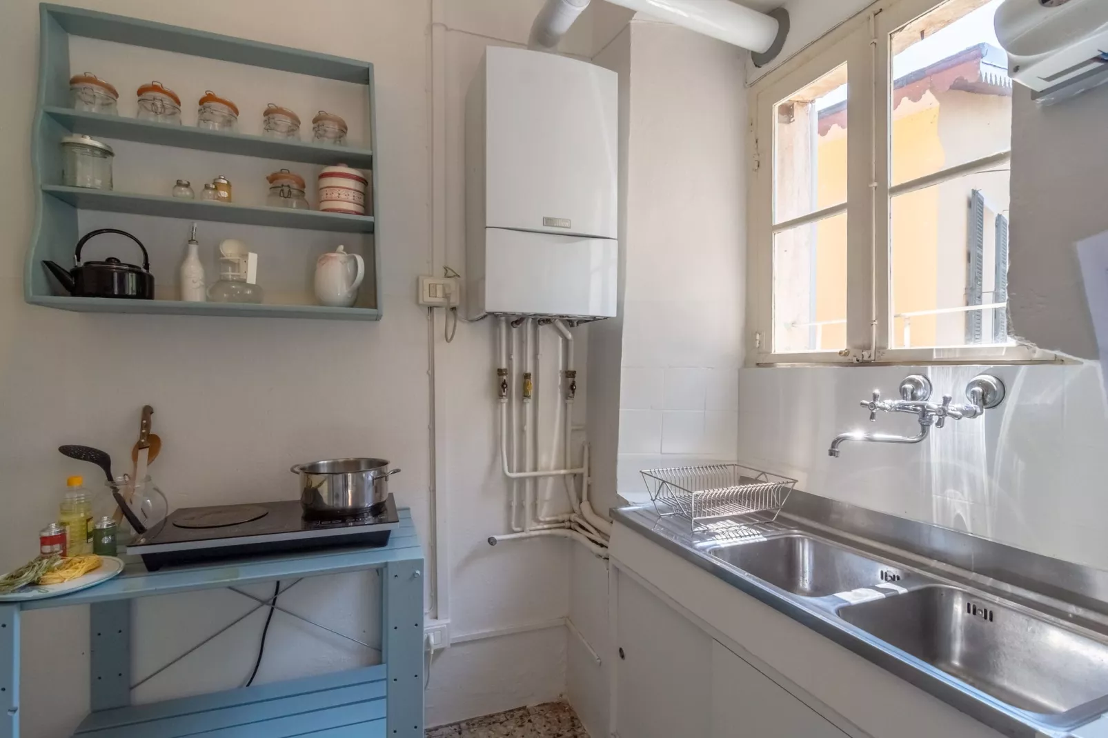 Ai Ronchi-Kitchen