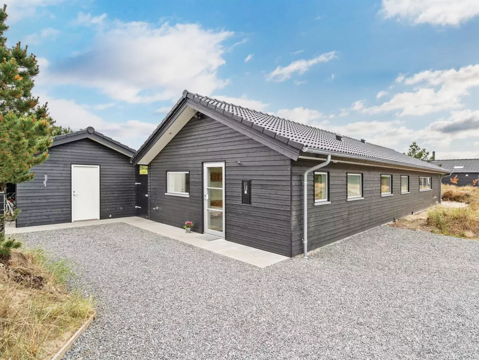 "Fenno" - 900m from the sea-Outside