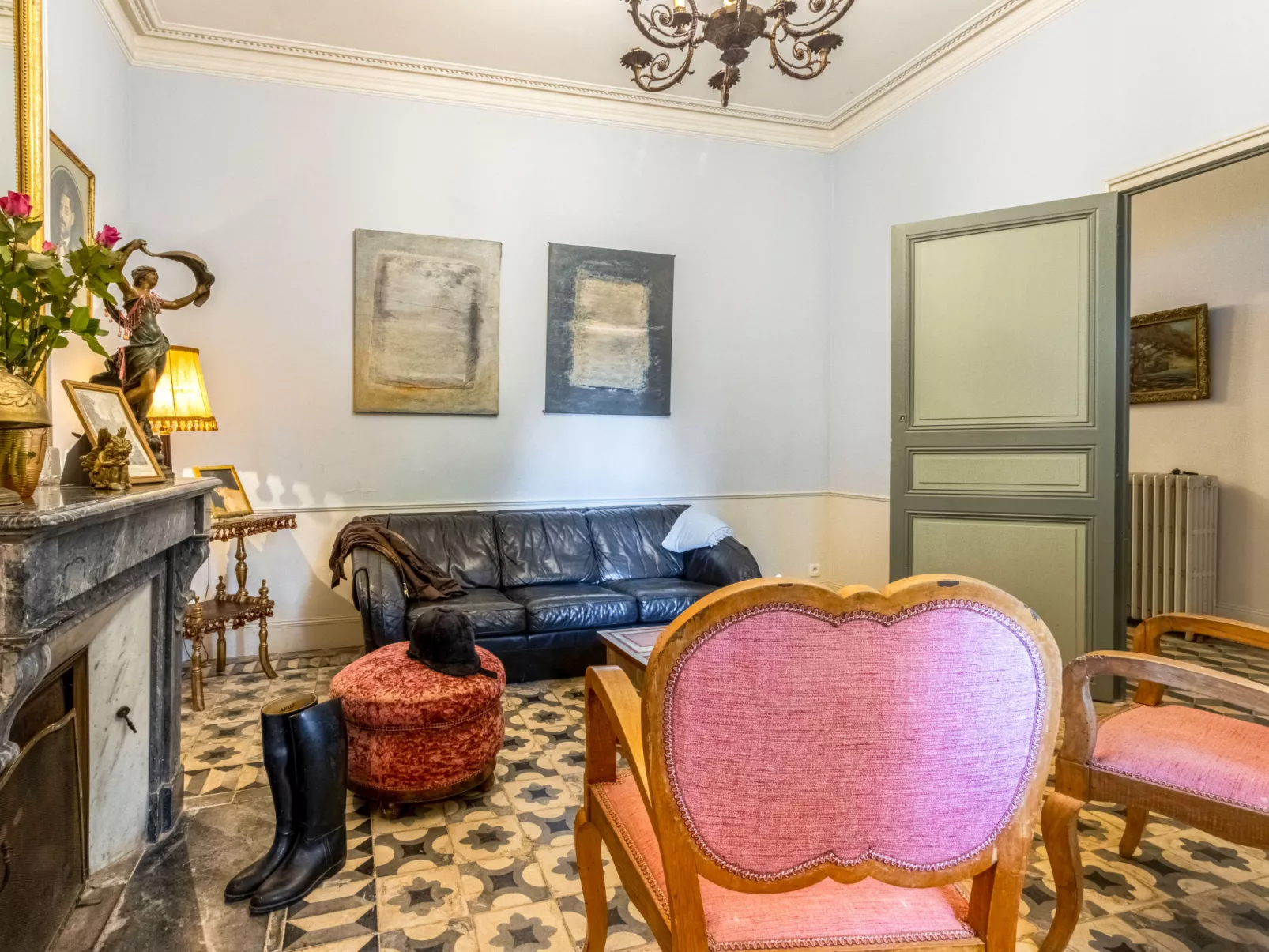 Villa Jaume-Inside