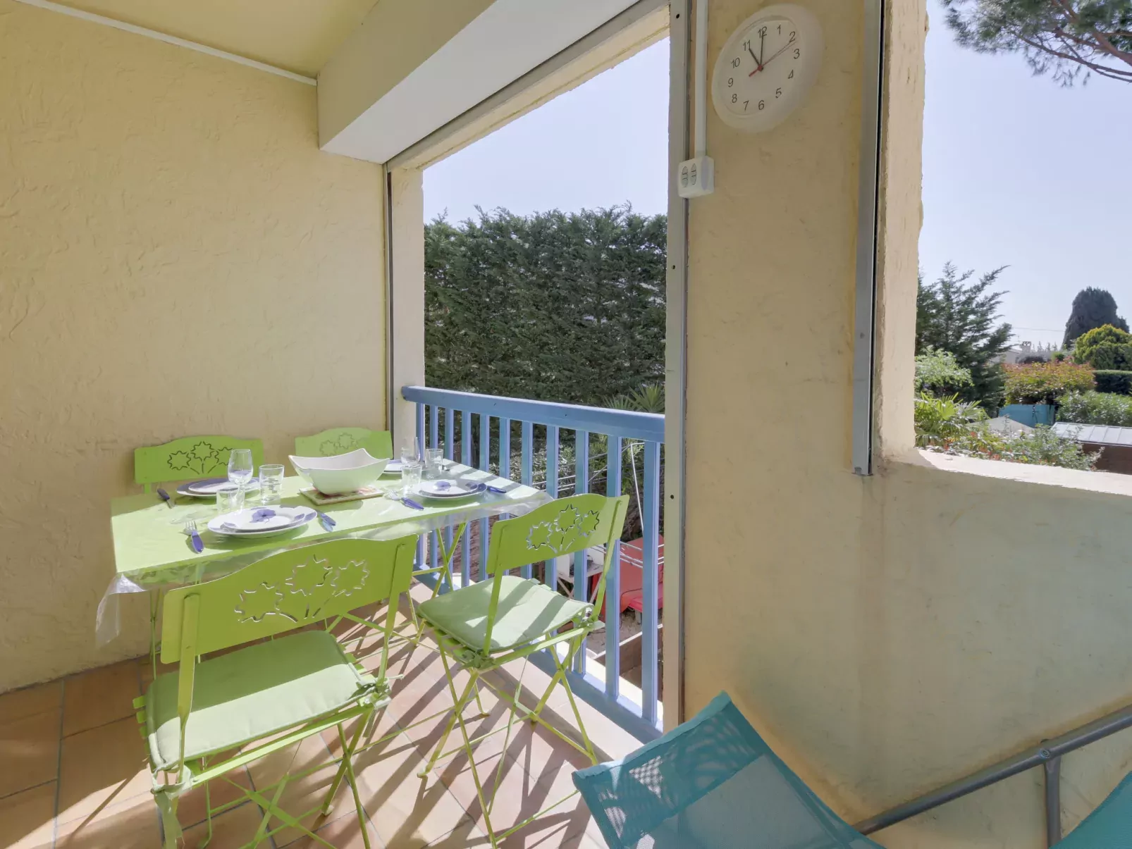 Le Clos des Lavandes-Outside
