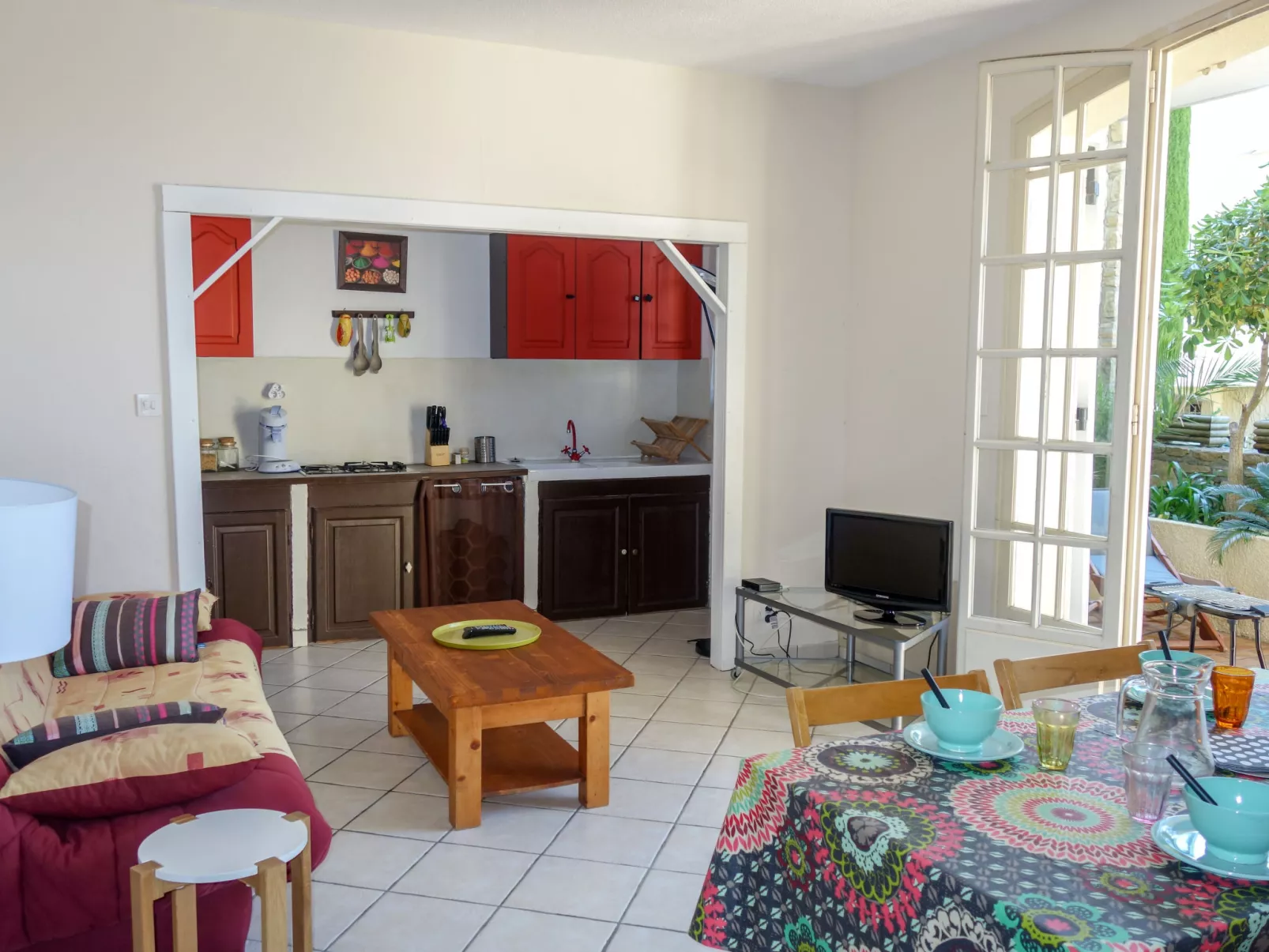Hameau la Madrague-Inside