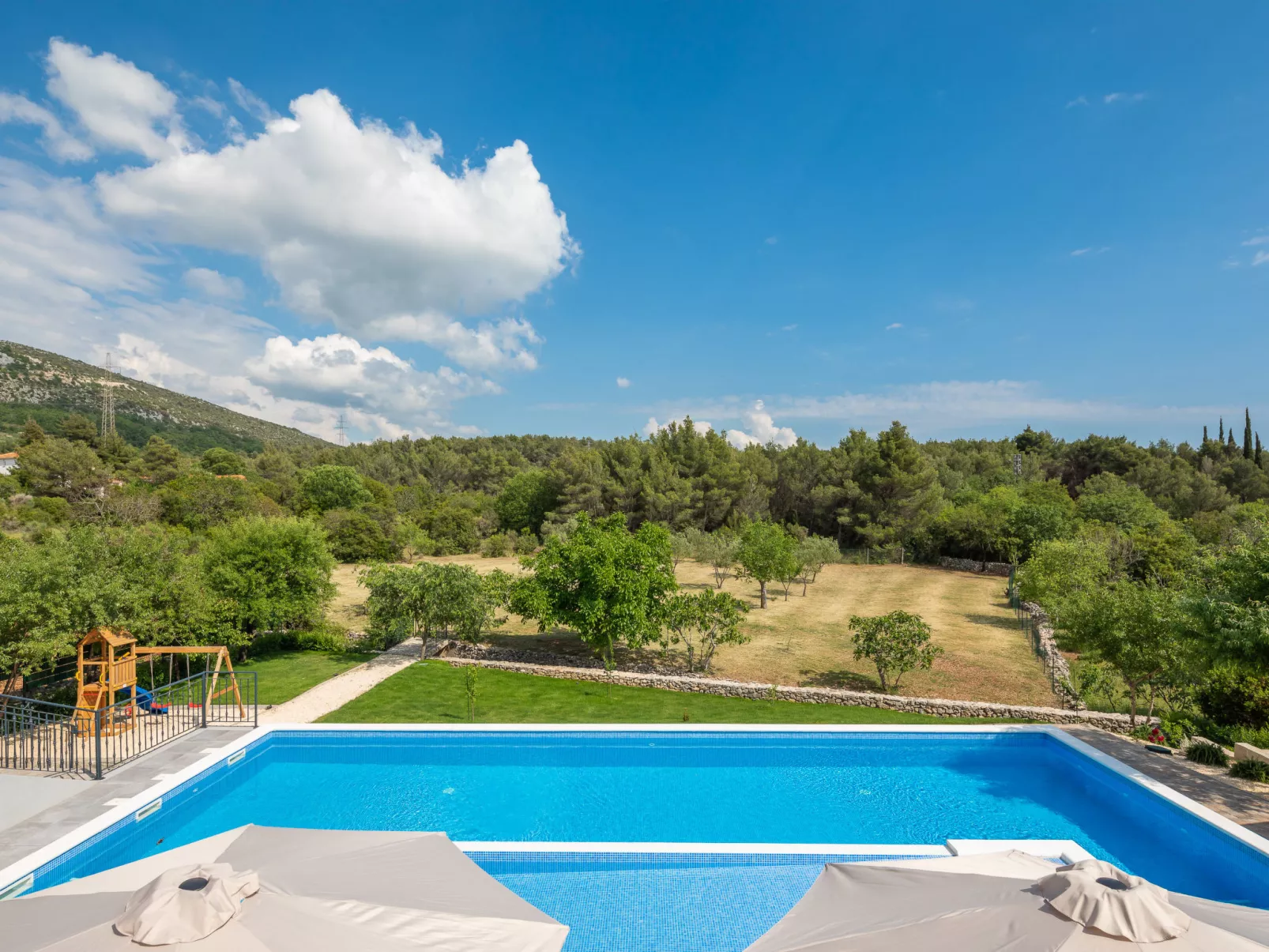 Villa di Pietra-Dehors