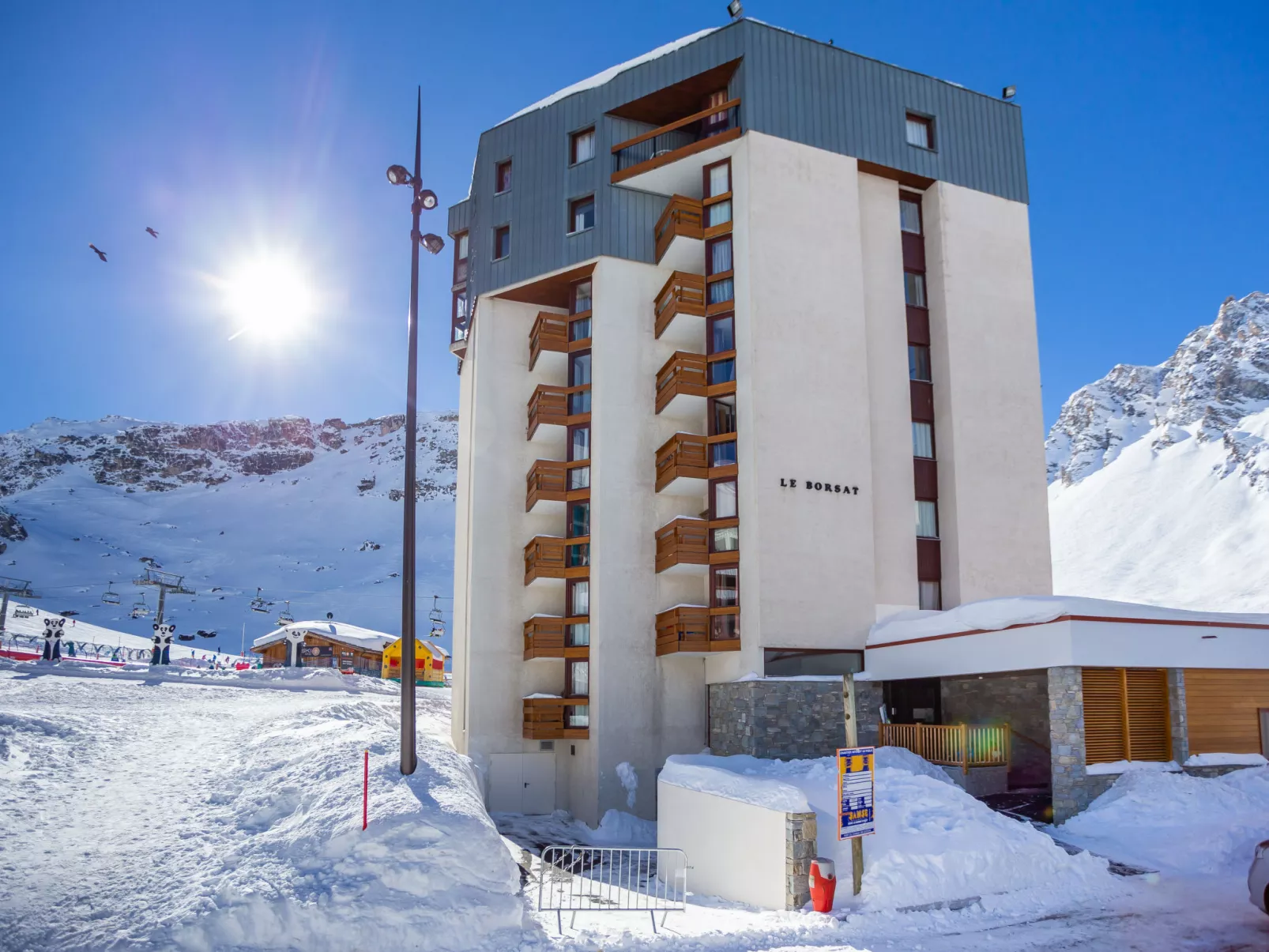 Le Borsat (Val Claret)-Outside