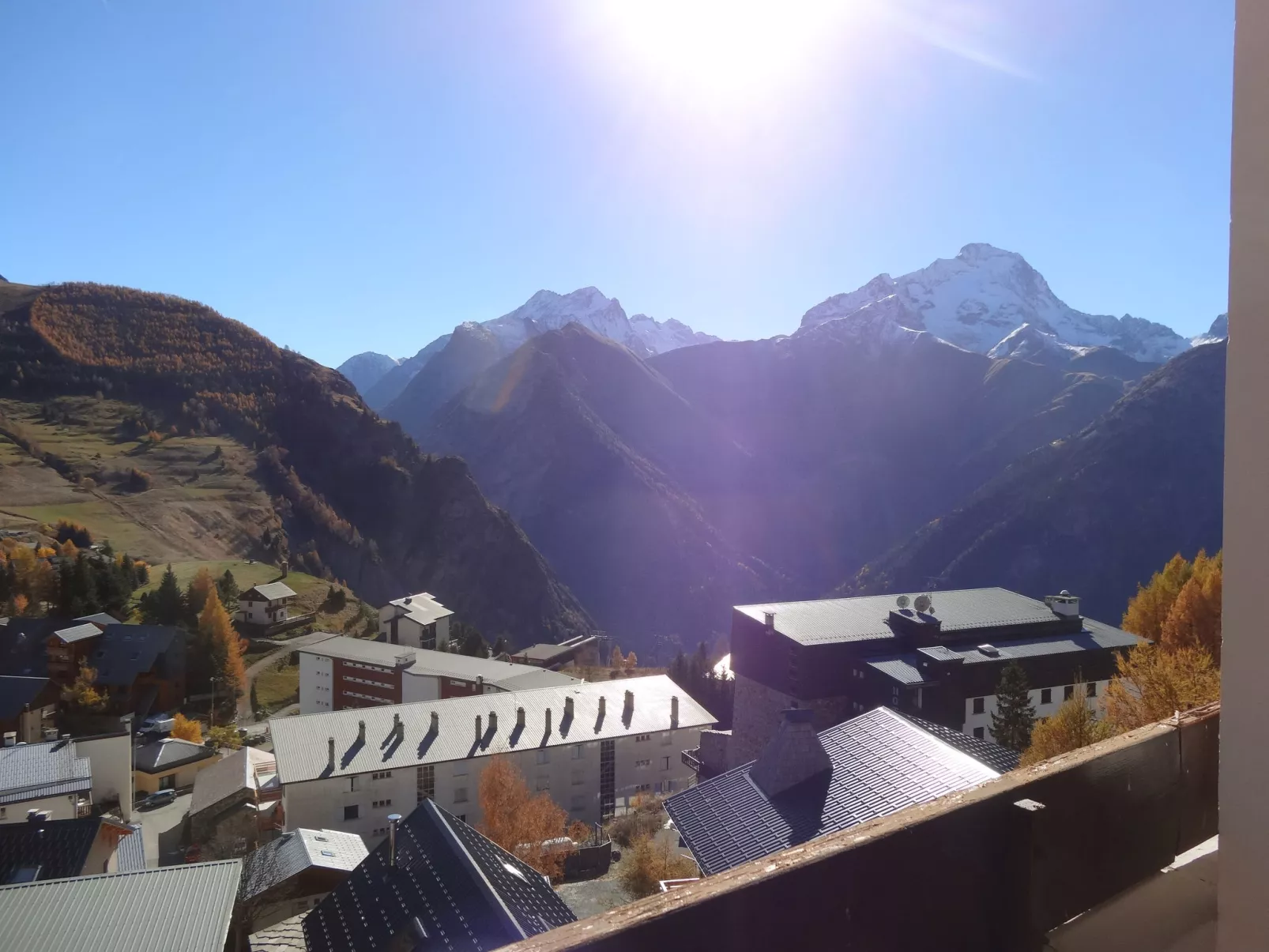 Chalets du Soleil-Outside