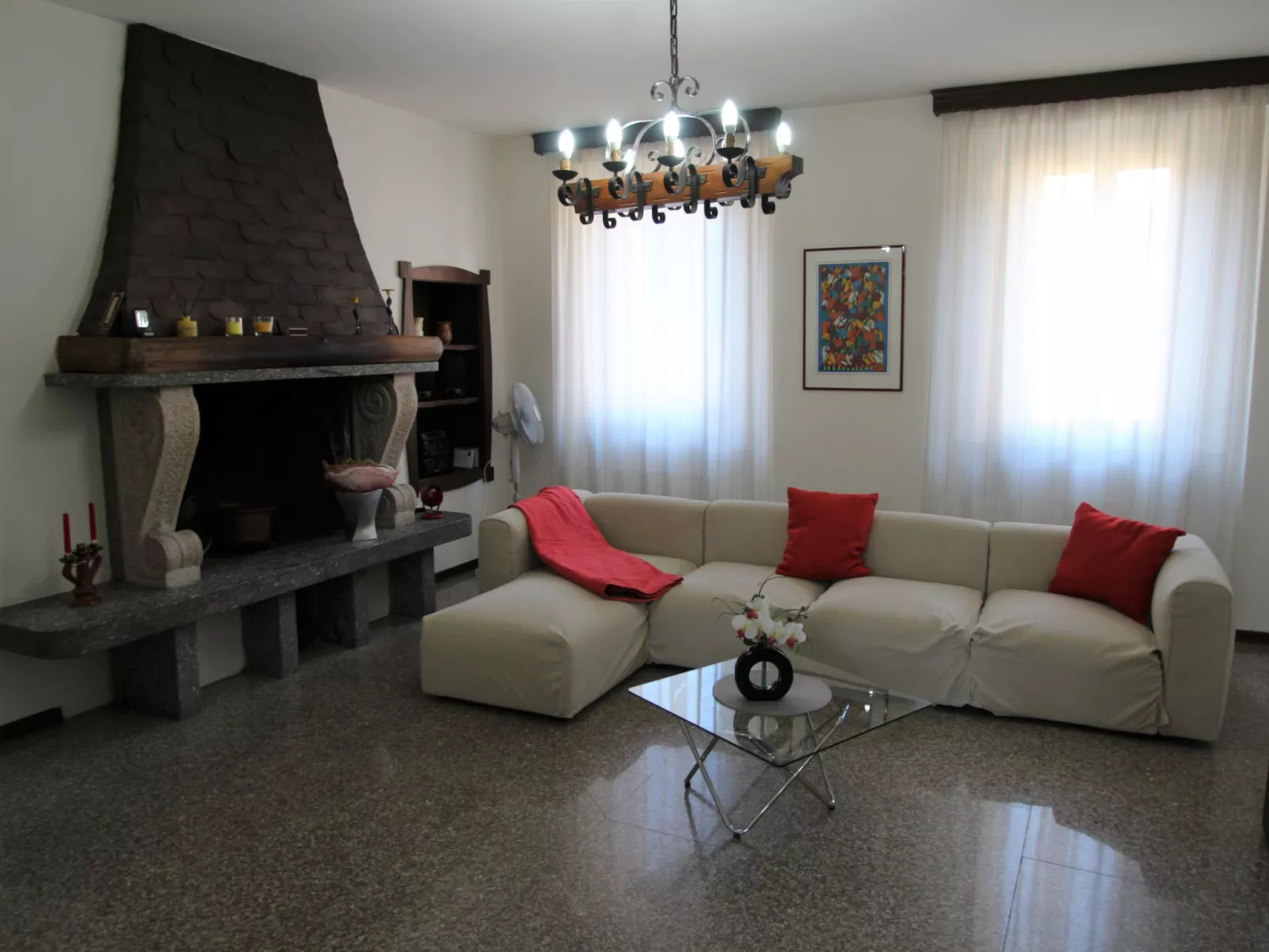 Casa del Villaggio-Dedans