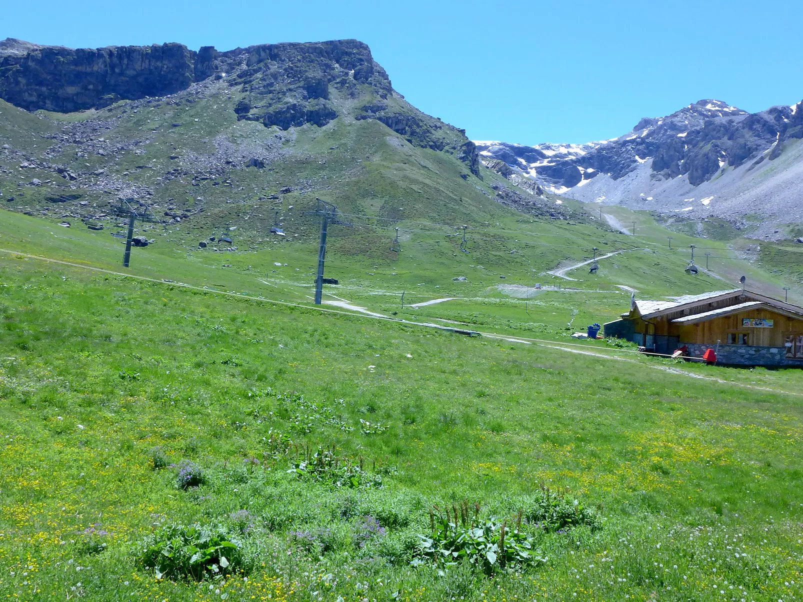 Les Tommeuses (Val Claret)-Dehors