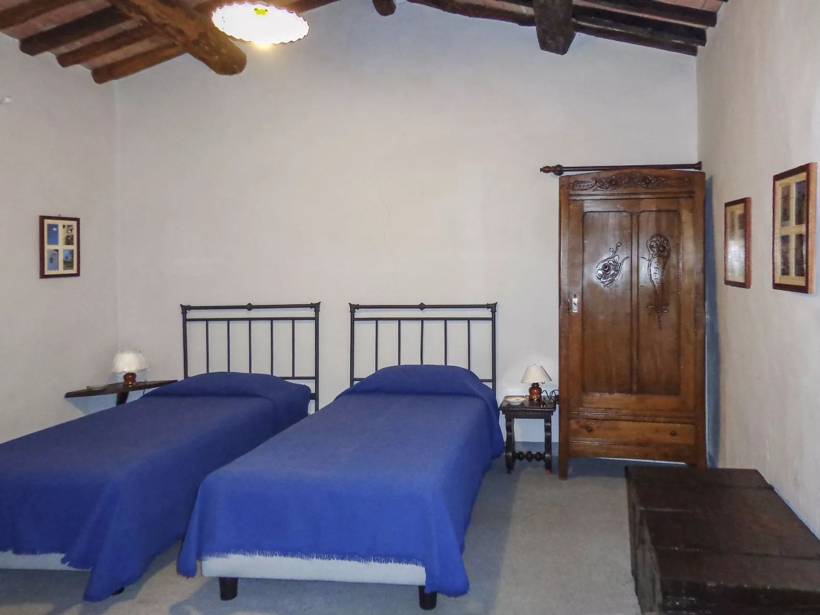 Podere Villa/Apt. Mezzo-Inside