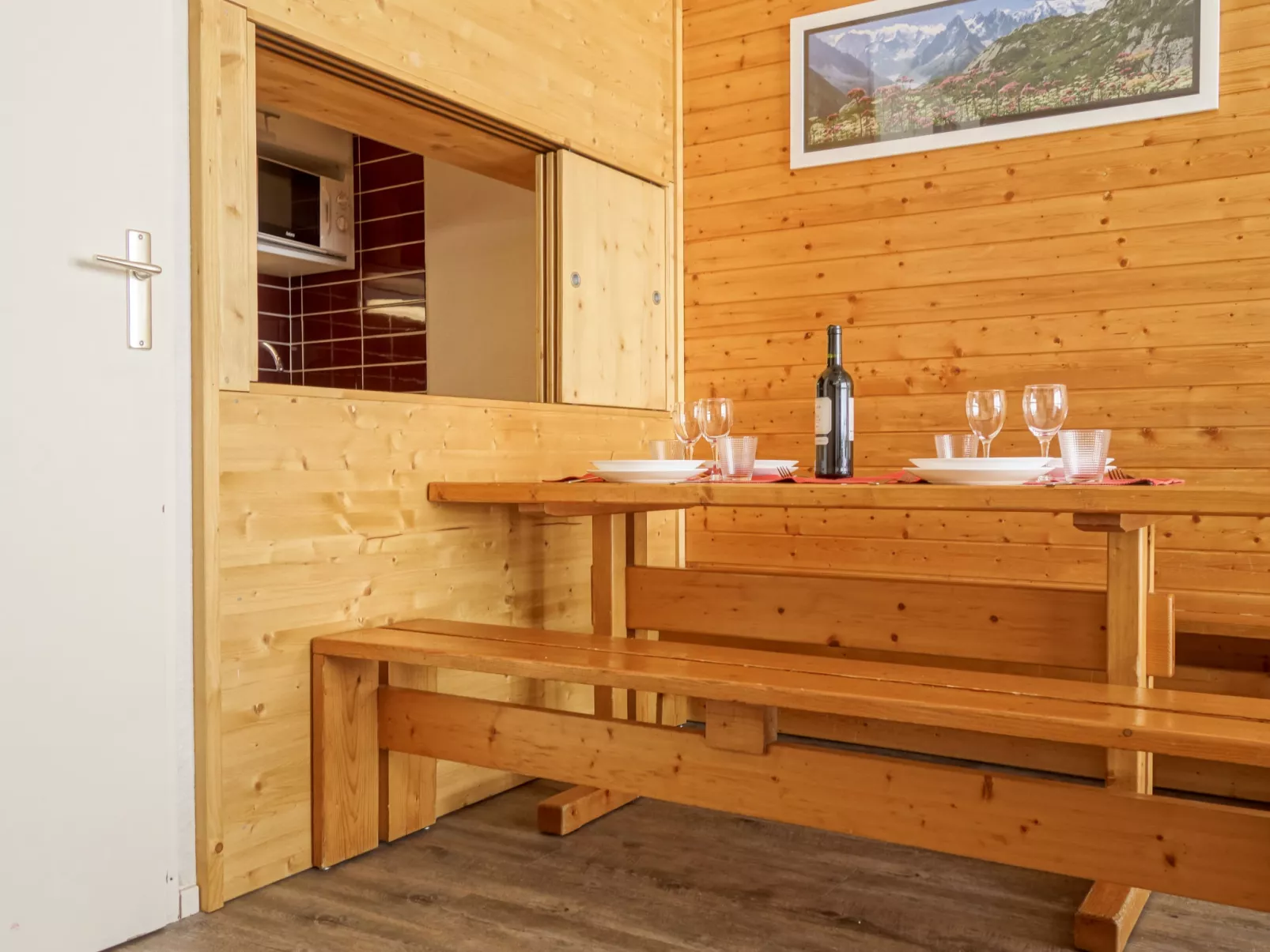 Les Tommeuses (Val Claret)-Drinnen