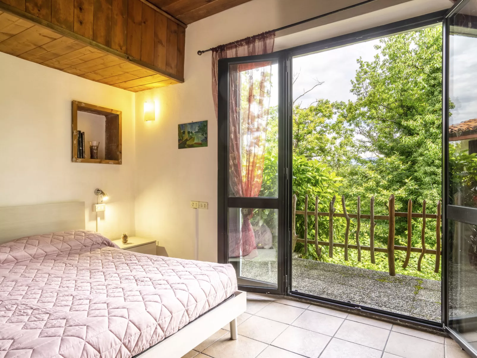 Casa nel Bosco-Inside