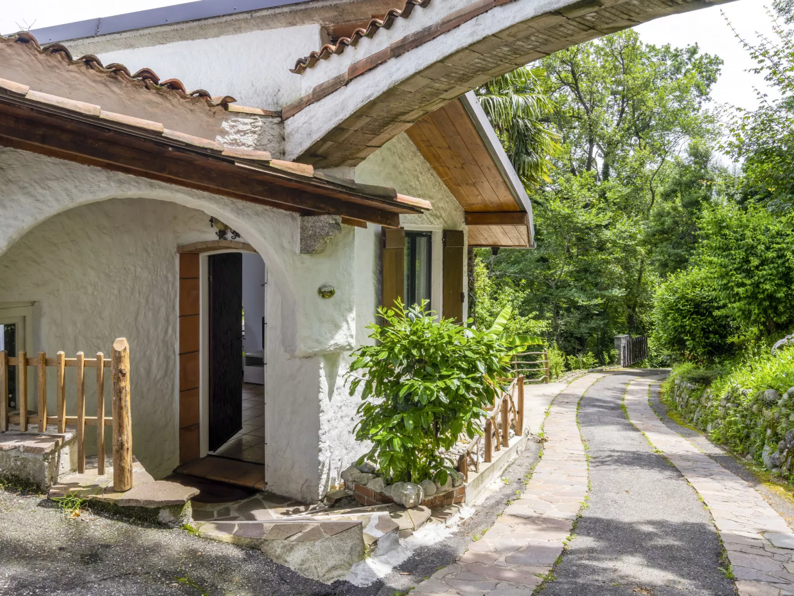 Casa nel Bosco-Outside