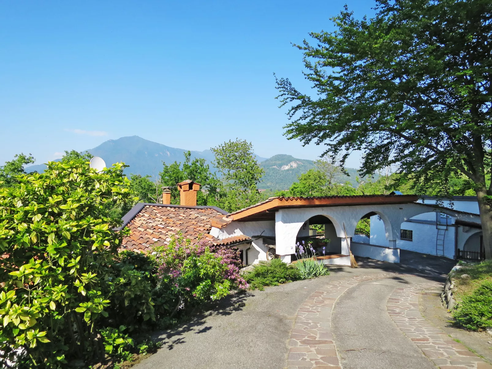 Casa del Pittore-Outside
