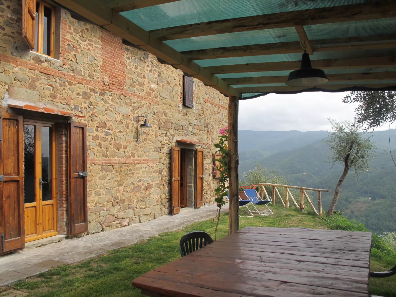 Casetta di Zano-Outside