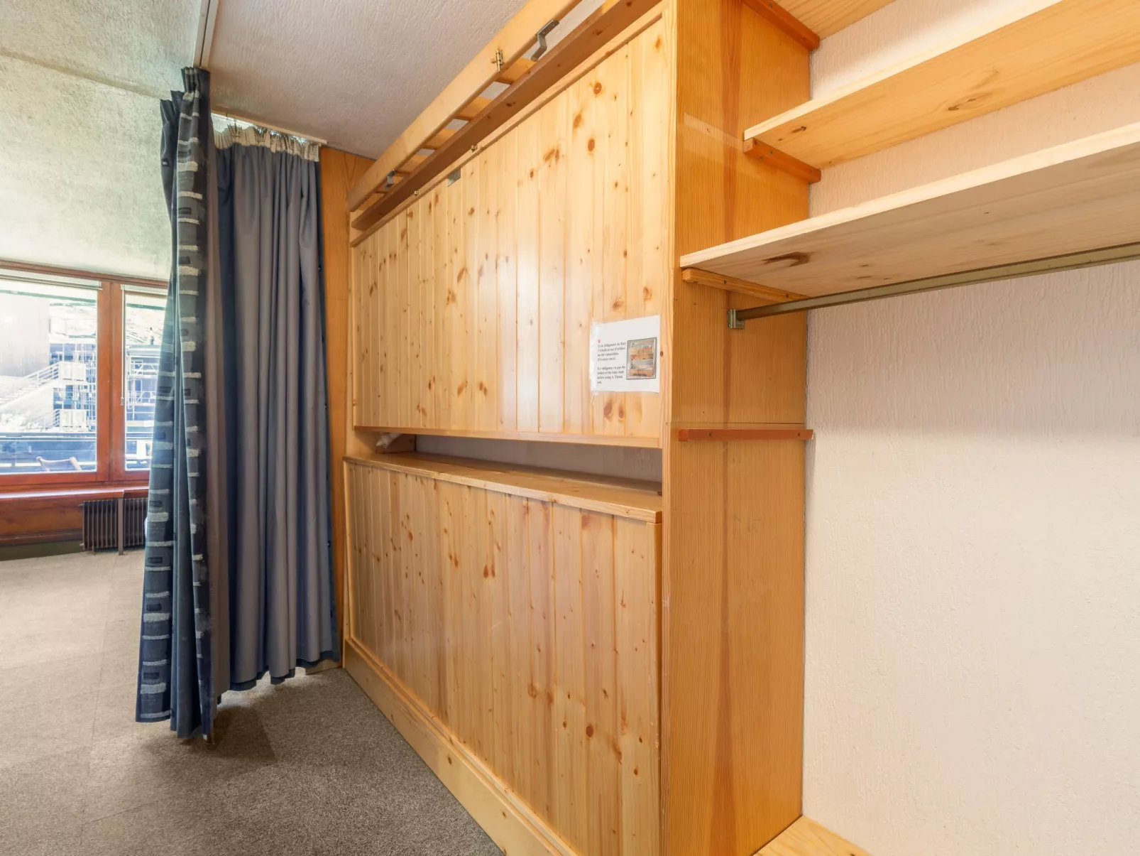 Le Bollin (Val Claret)-Inside
