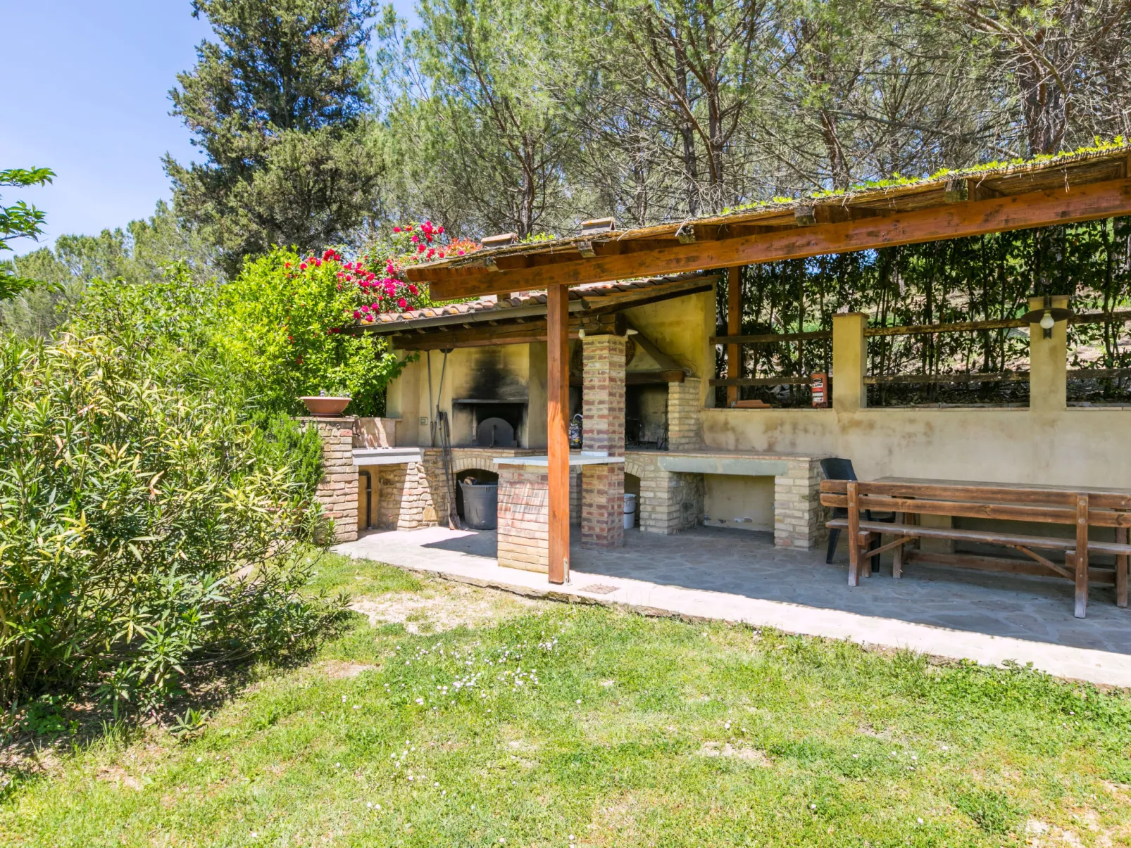 Casolare Bretulla-Outside