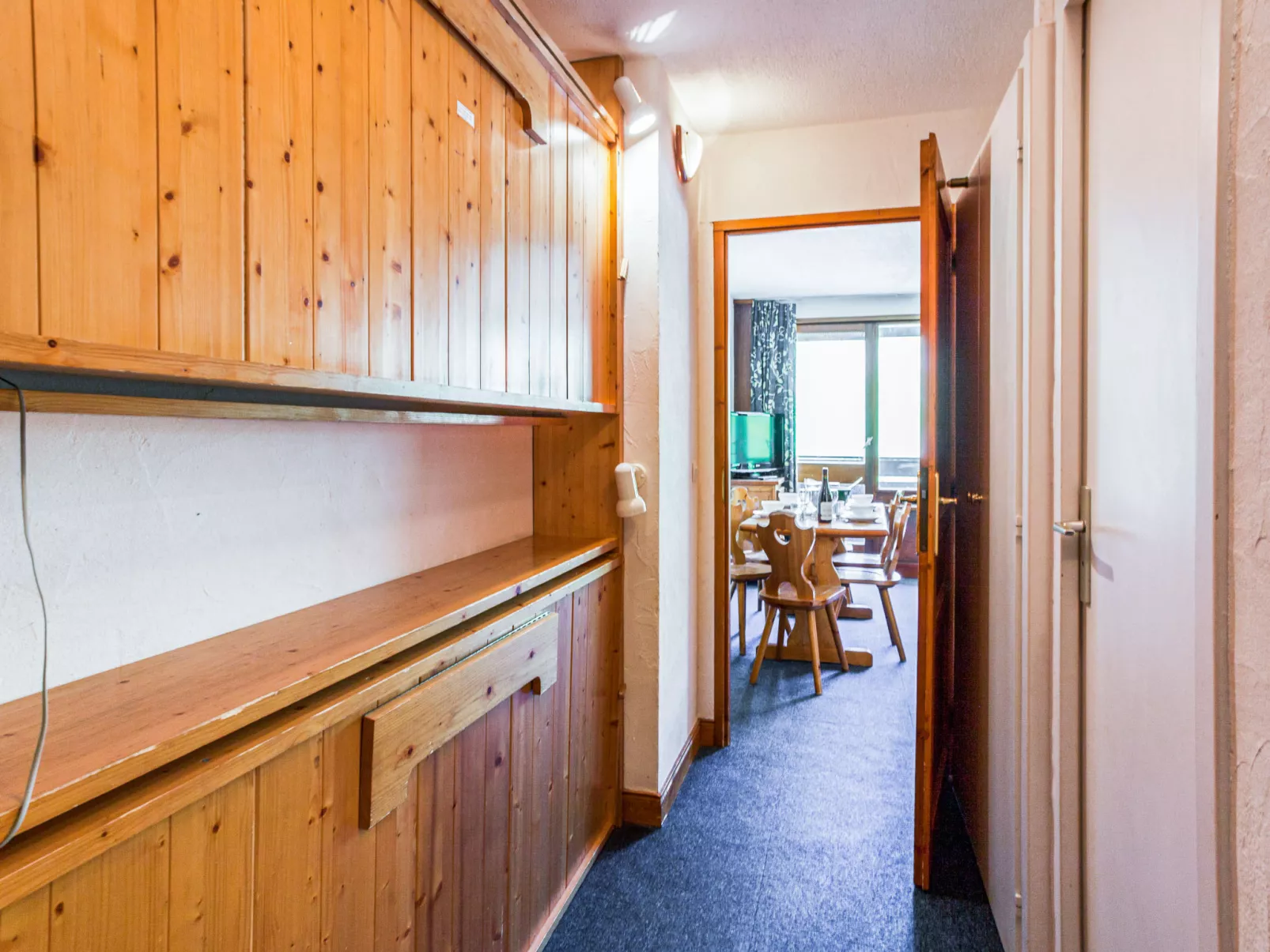 Le Schuss (Val Claret)-Inside