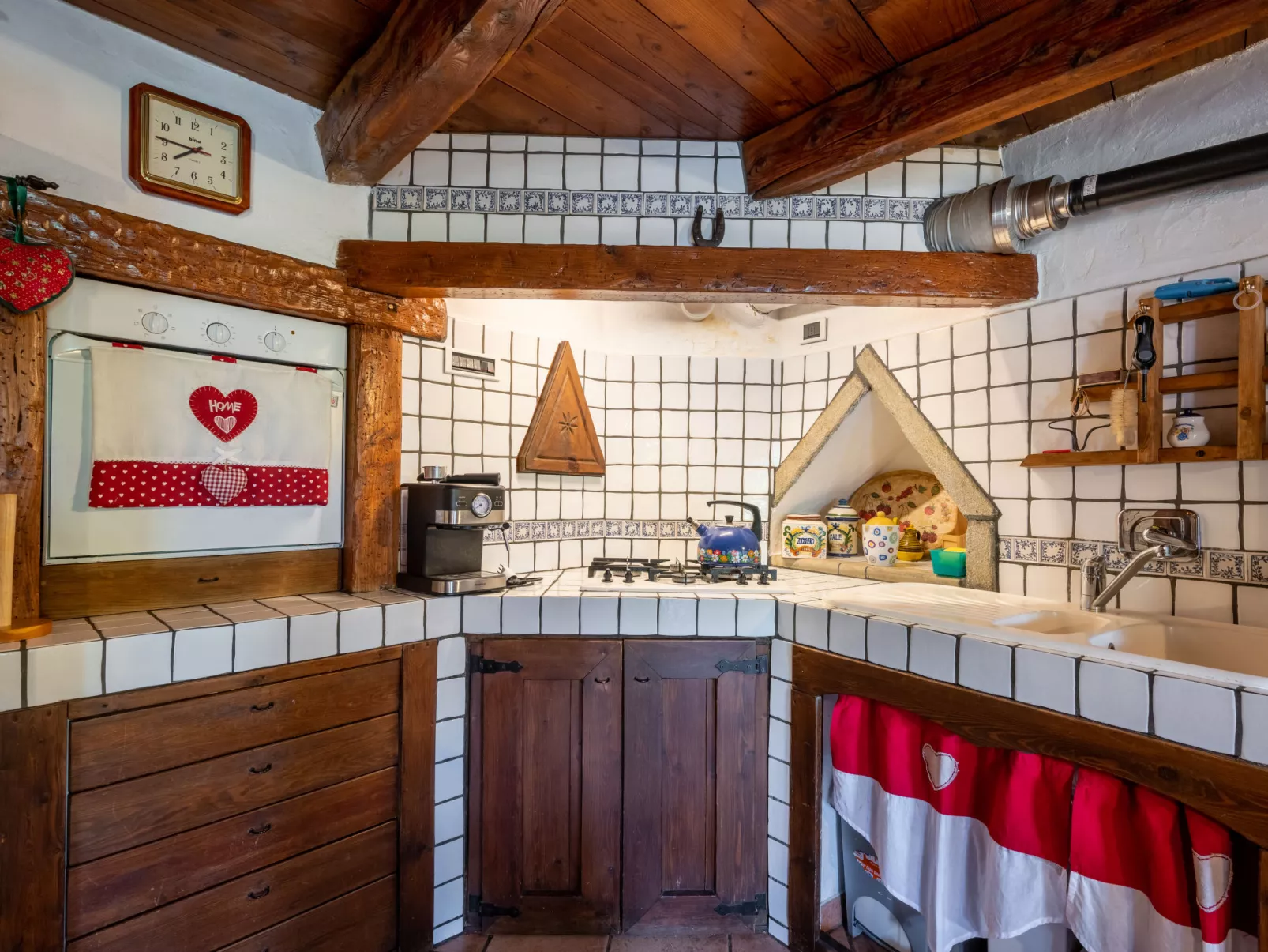 Maison Meynet-Inside