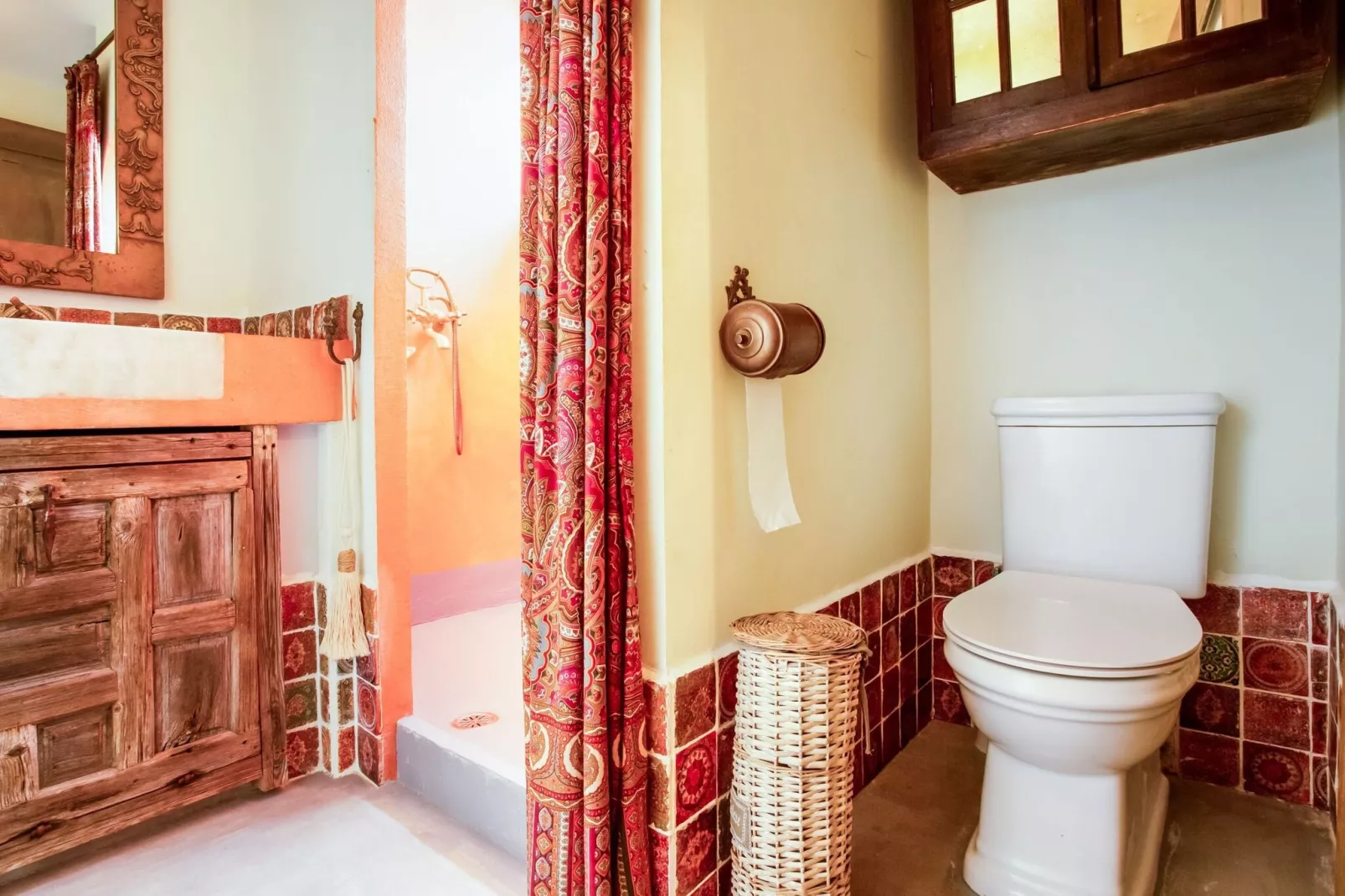PRECIOSO APARTAMENTO CON VISTAS EN SOTOGRANDE-Bathroom
