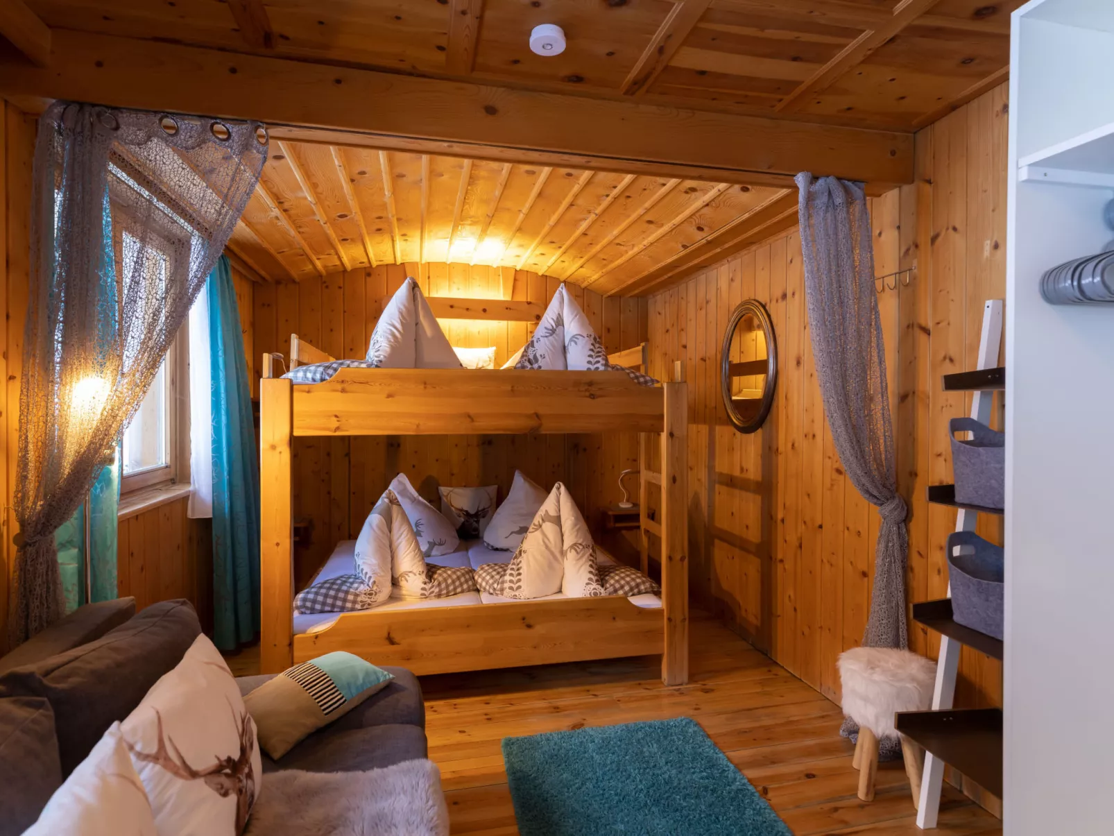 Alpenchalet Silbertal-Inside